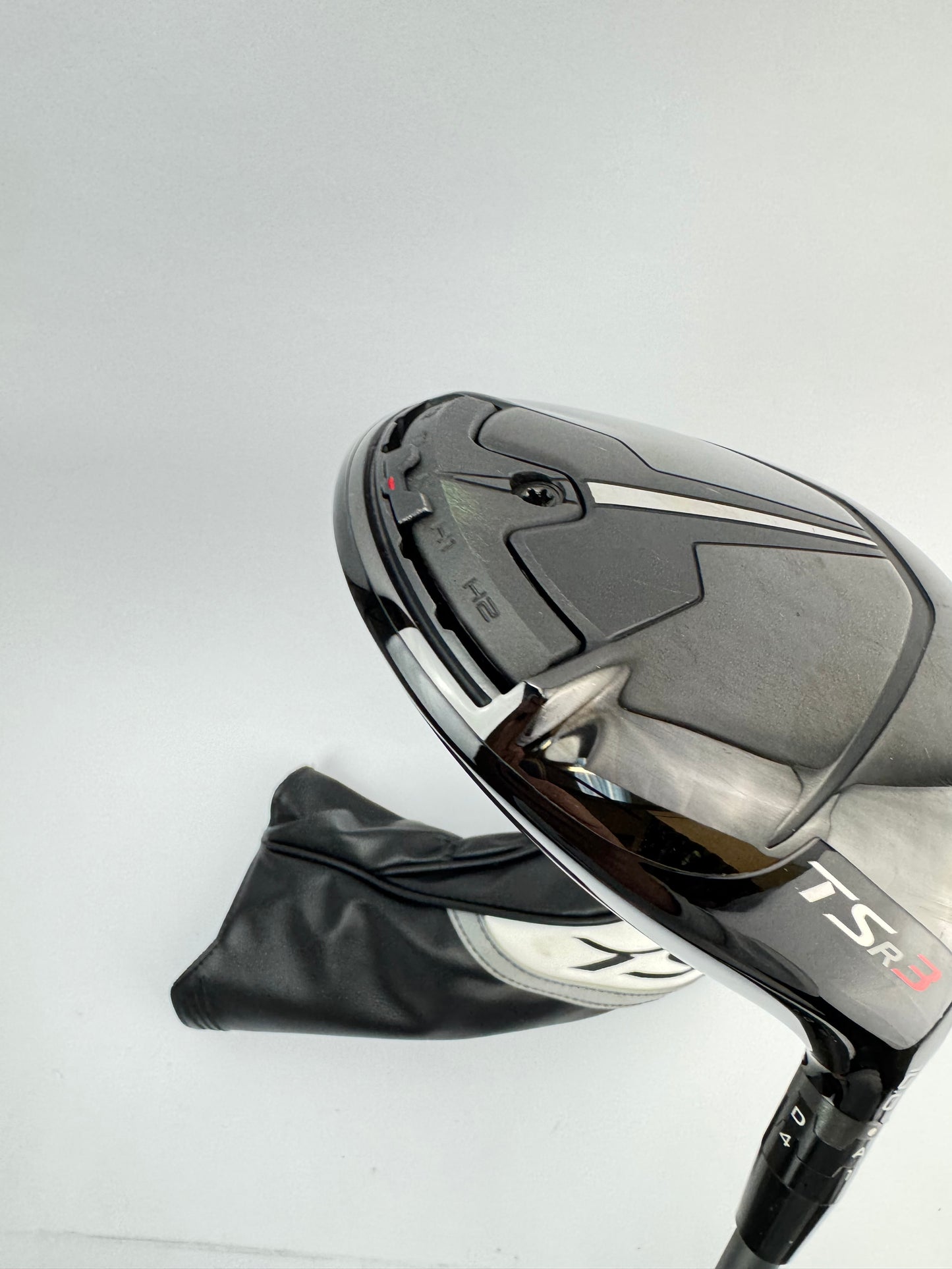 Titleist TSR3 Driver 10* Hzrdus Smoke 5.5 60G Regular Graphite /Headcover /28550