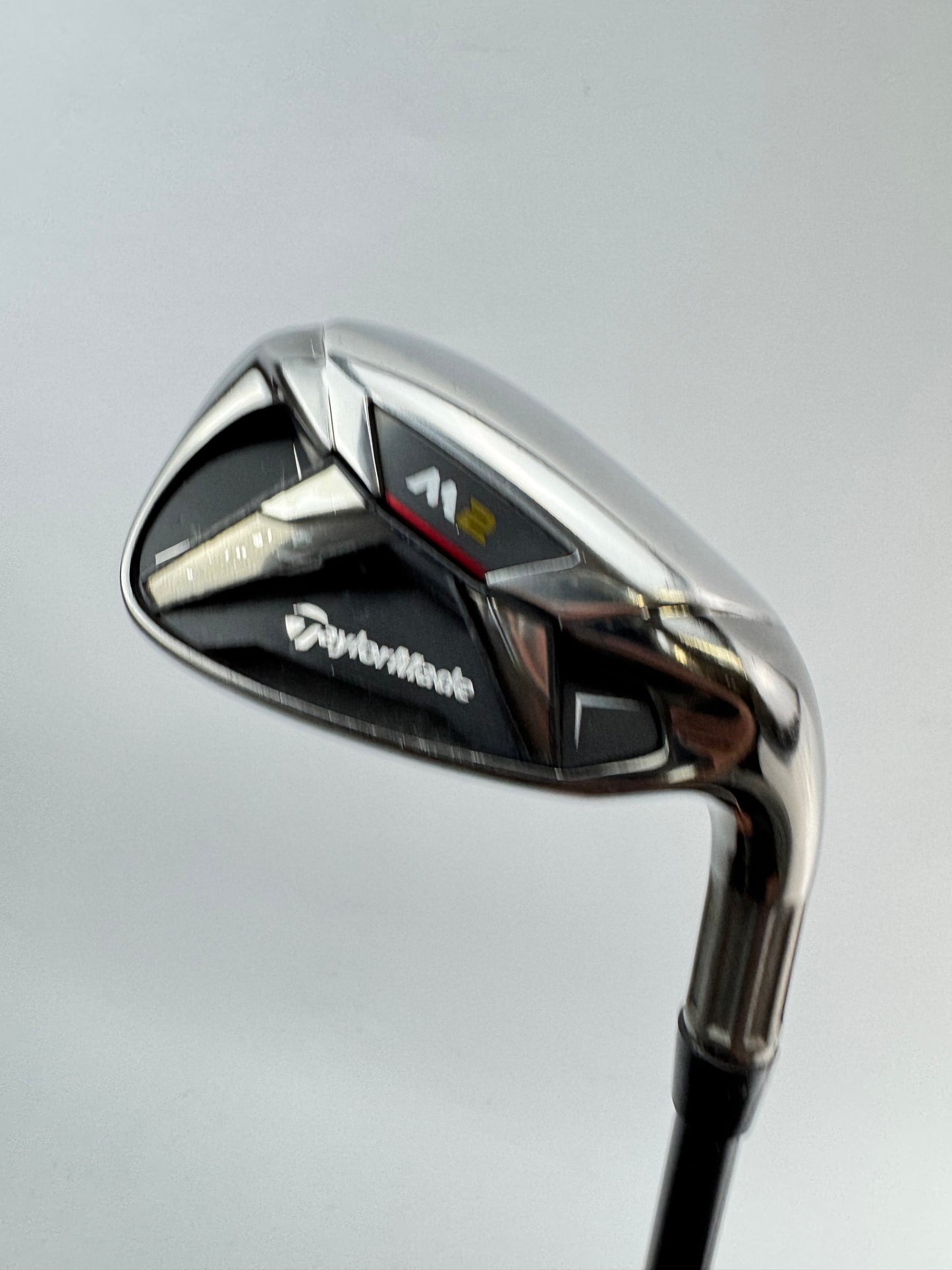 Taylormade M2 9 Iron Fujikura Atmos Regular Graphite /Right /New Grip /23696