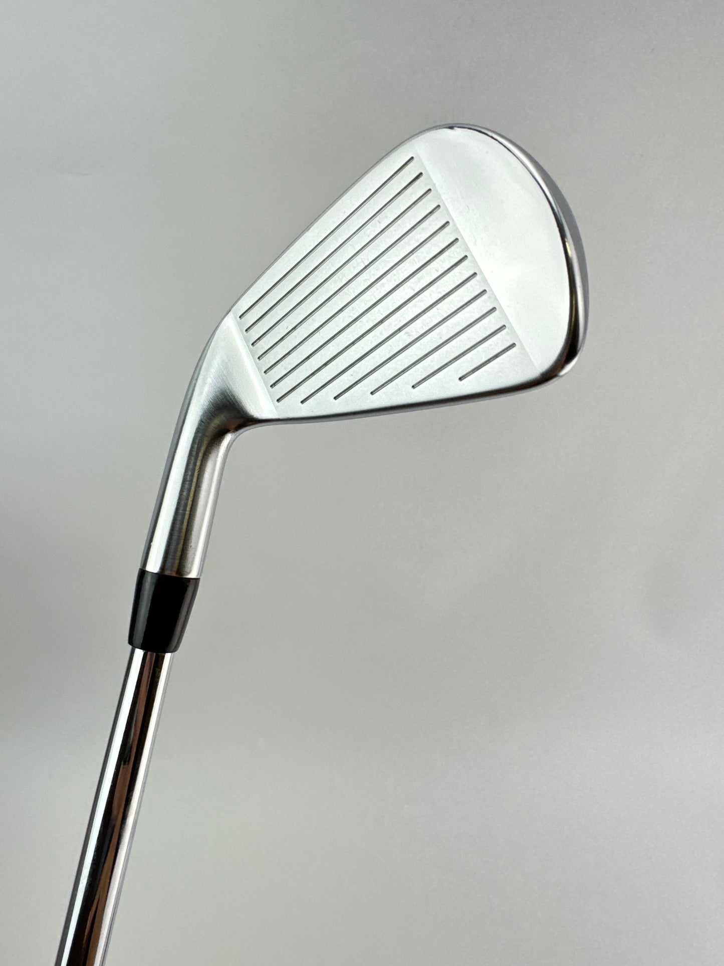 Titleist T100s 4 Iron Project X LZ Stiff Flex Steel +1/2”/Right Handed /26746