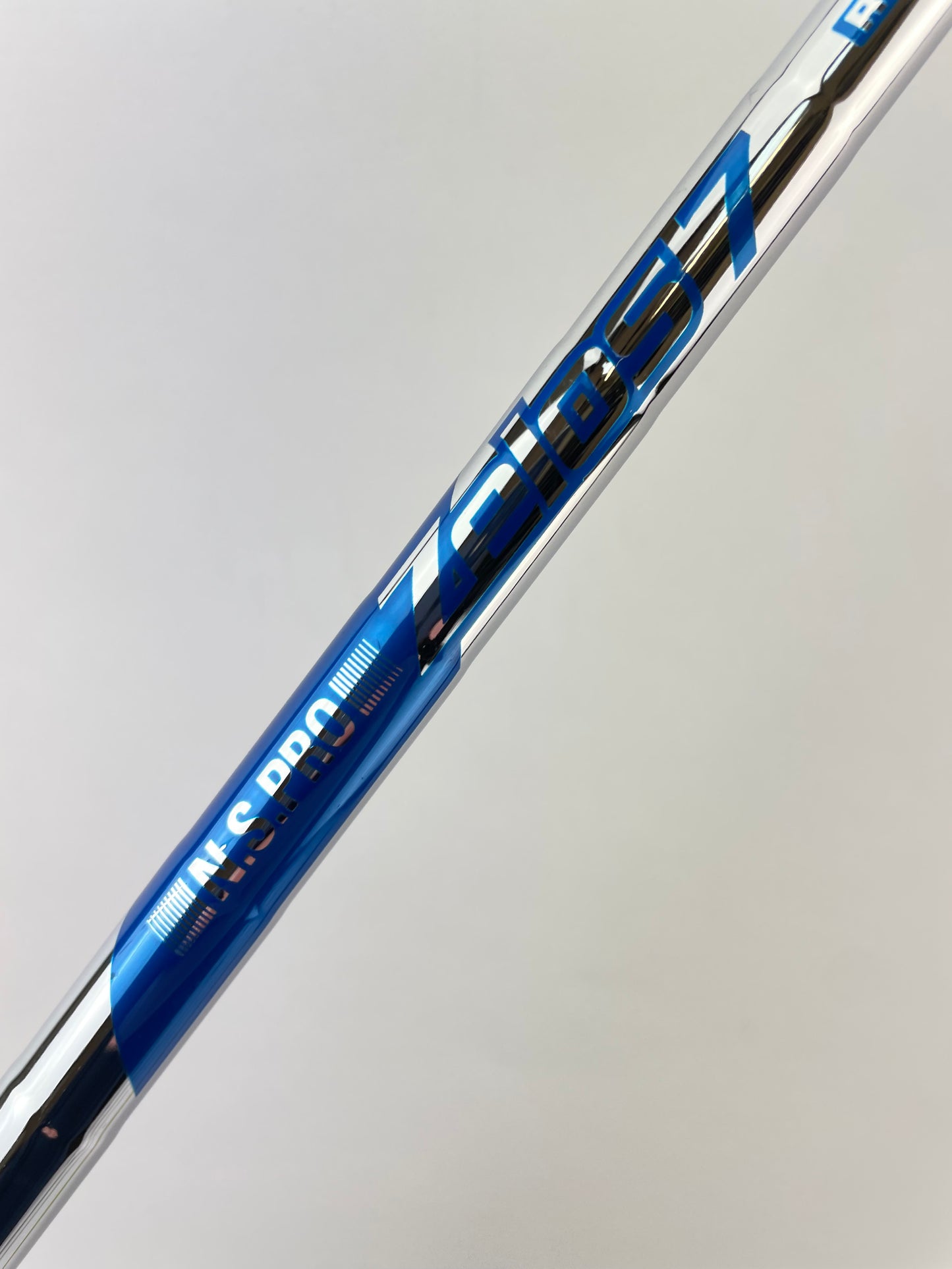 Nippon Zelos7 Iron Shaft Regular Flex Steel 35.75 /0.355 Tapered /23644