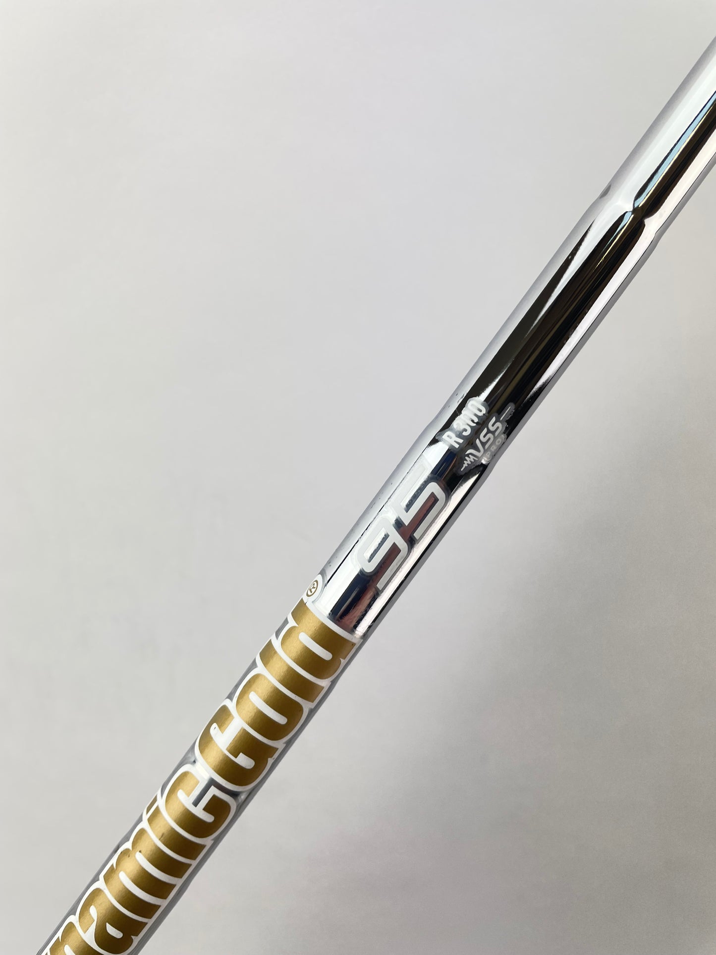 Dynamic Gold 95 Iron Shaft Vss Pro Regular Flex Steel 35.25” /0.355 /24461