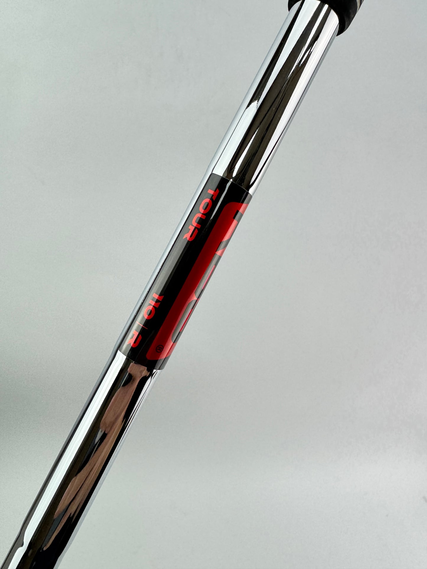 Cobra F9 Pitching Wedge 44* KBS Tour 110 Regular Steel /Standard Length /24599