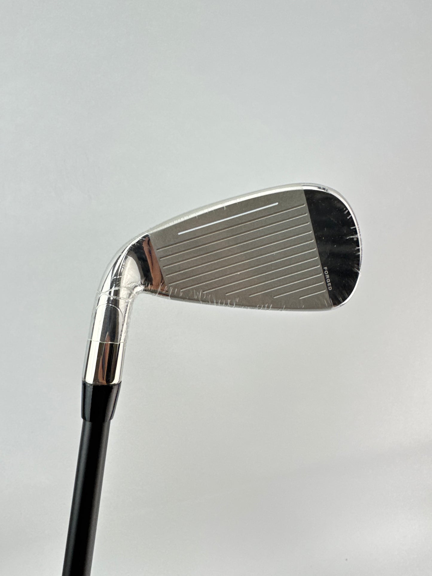 Cobra One Length 4 Iron 19.5* F8 KBS Tour Graphite 75 Regular Graphite /25491