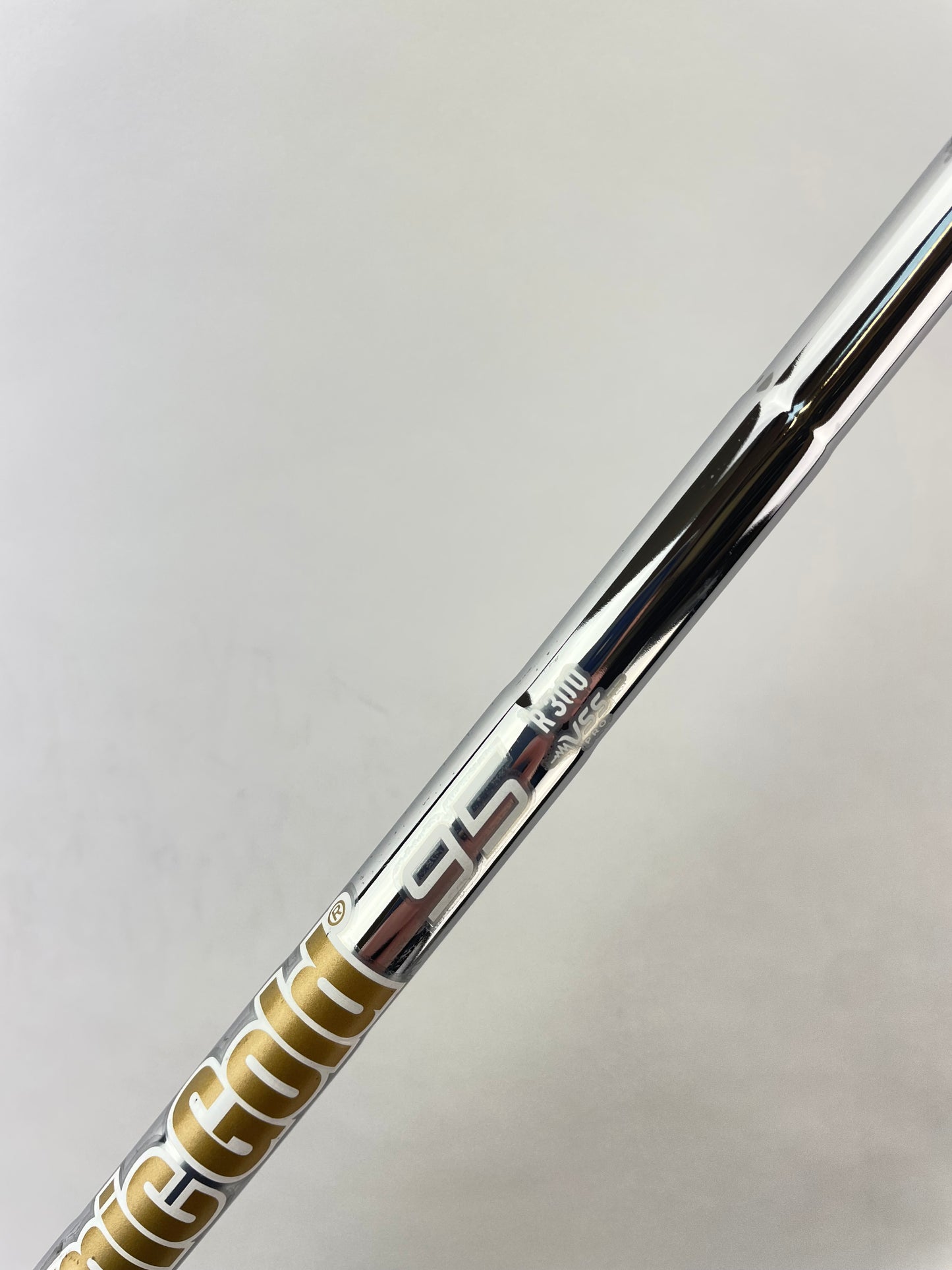 Dynamic Gold 95 Iron Shaft Vss Pro Regular Flex Steel 35.25” /0.355 /24461