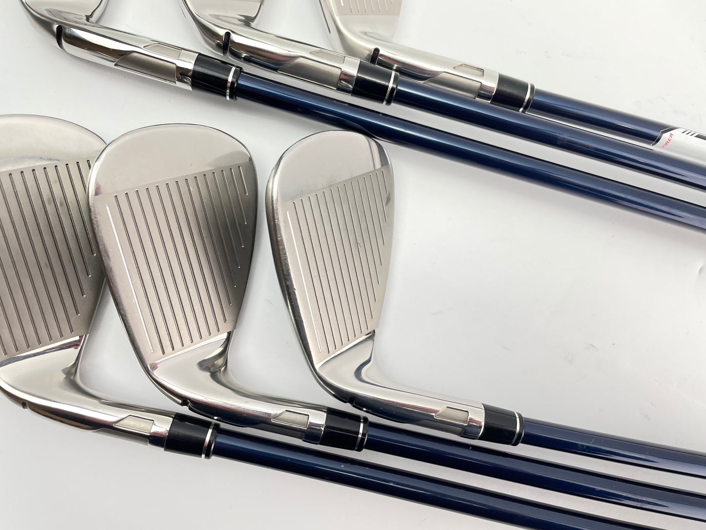 Taylormade Sim Max Irons 5-PW Ventus Blue Senior Graphite /Right Handed /28176