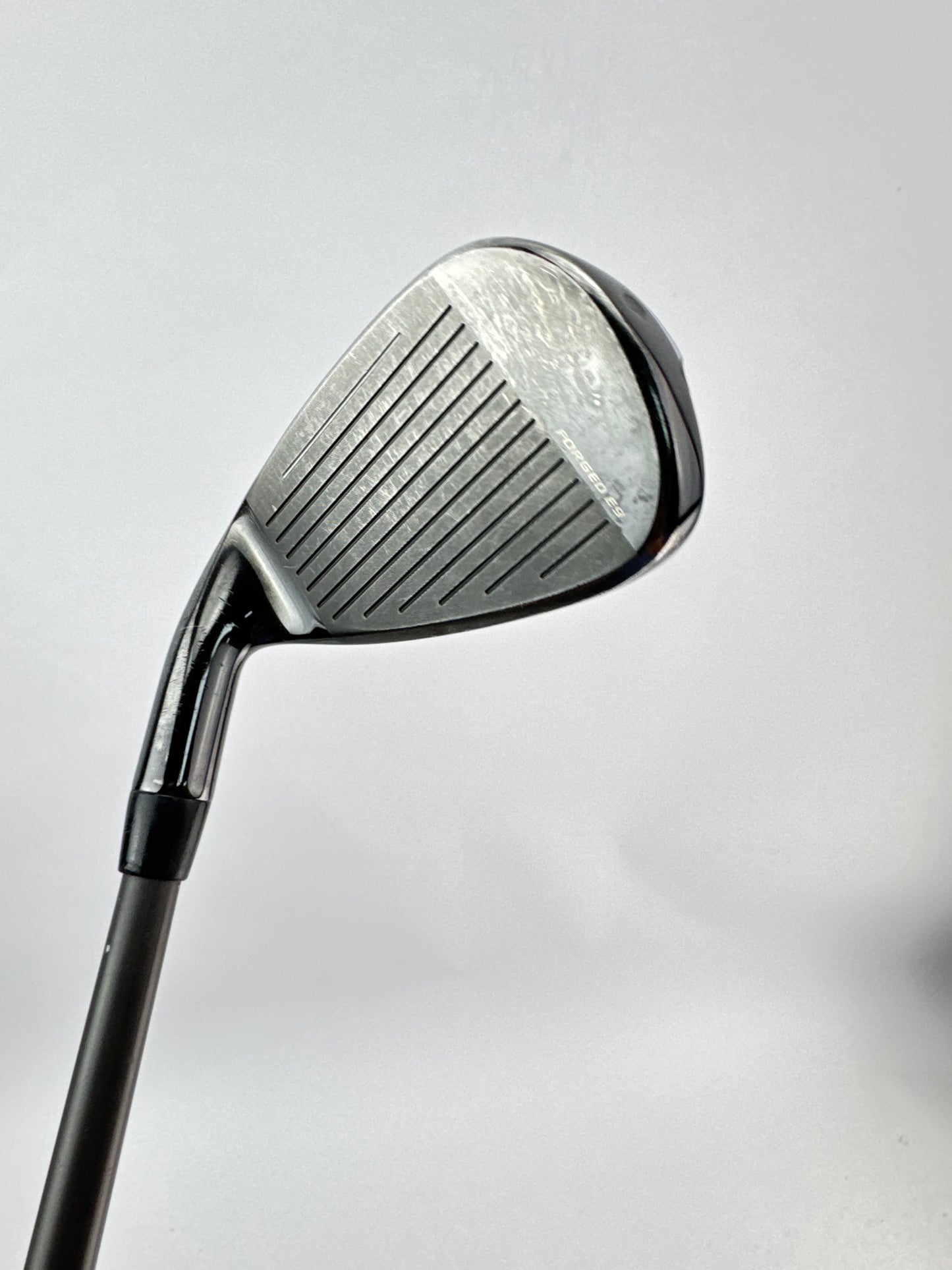 Cobra T Rail 8 Iron Combo Ultralite 45 Senior Graphite /Right Handed /26678