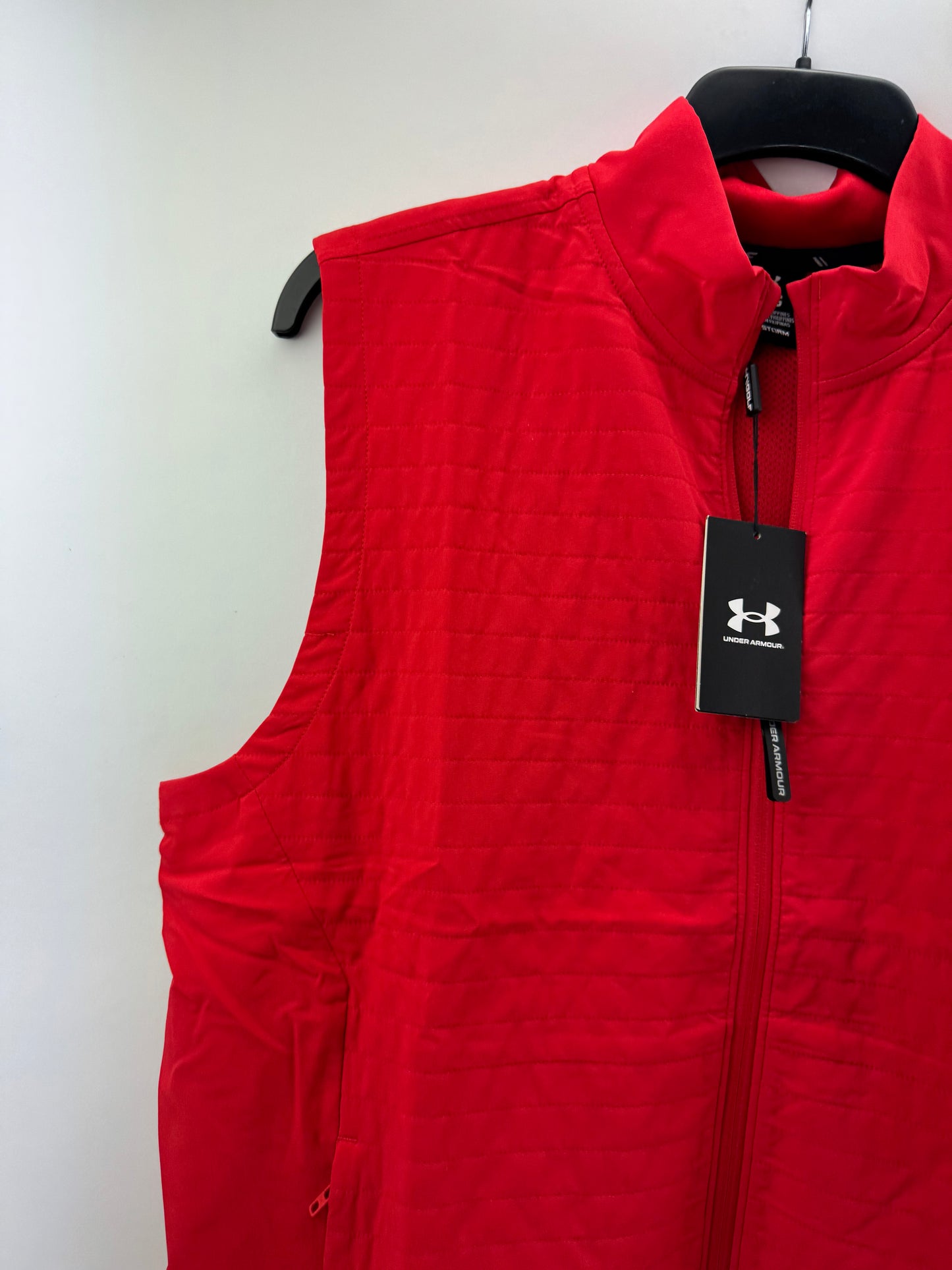 Under Armour Drive Pro Storm Gilet Lightweight Insulated UK Large /Red /24391