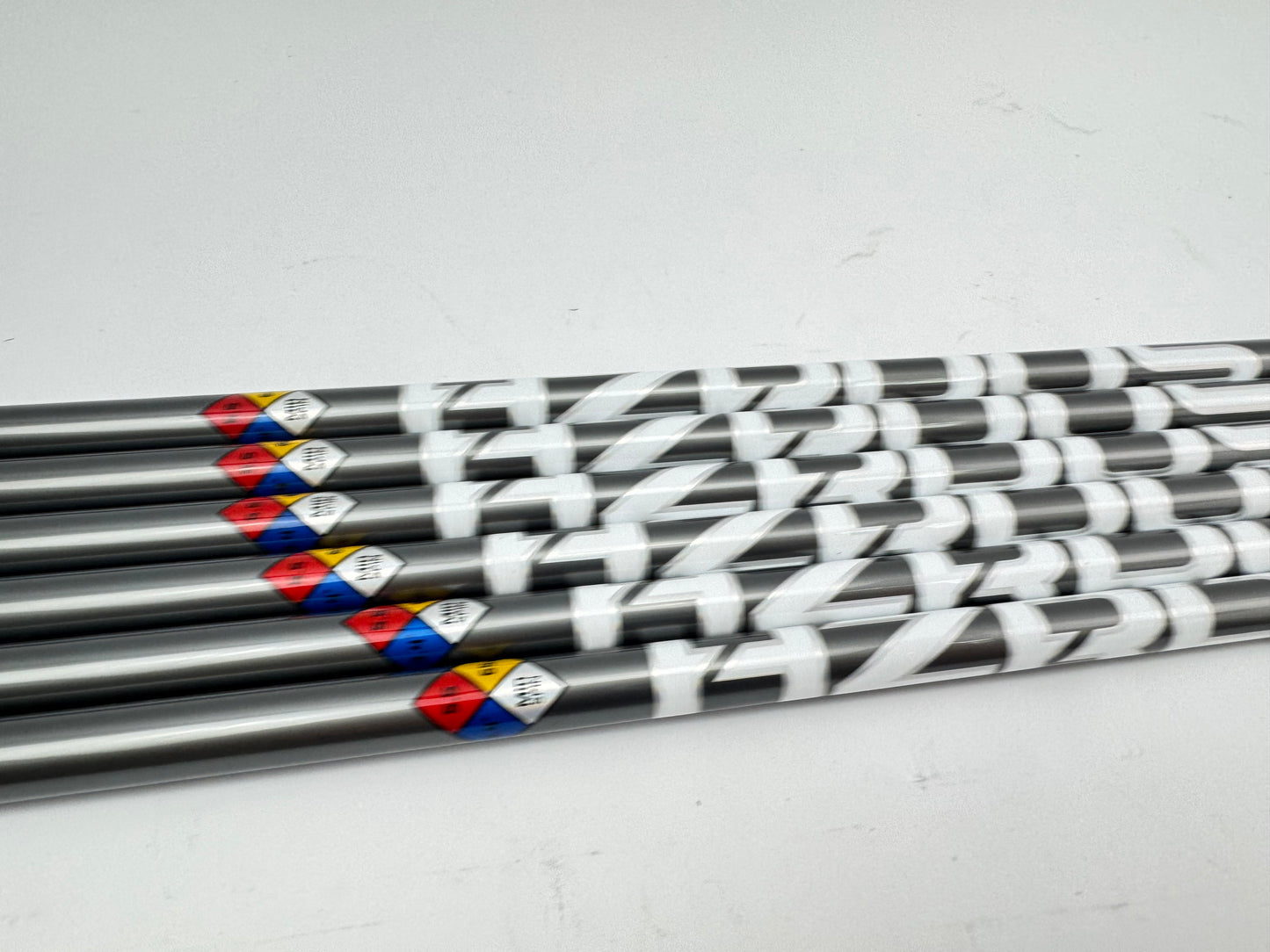 Project X Hzrdus Iron Shaft Set (6) 5.5 Regular Graphite 0.355 Tapered /24585