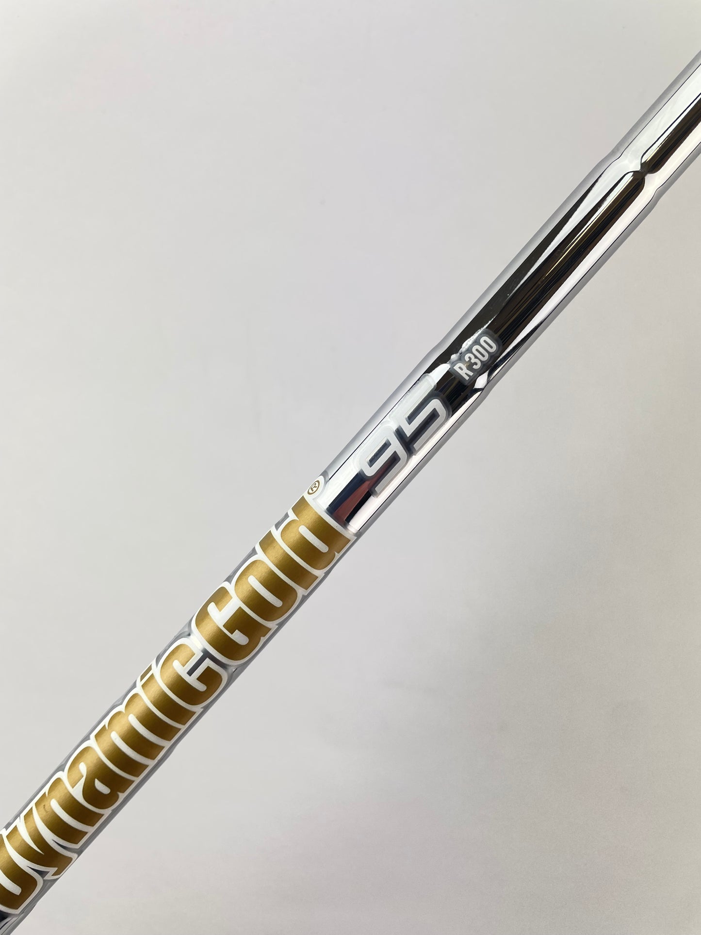 Dynamic Gold 95 Iron Shaft R300 Regular Flex Steel 35.25” /0.355 Tapered /23624