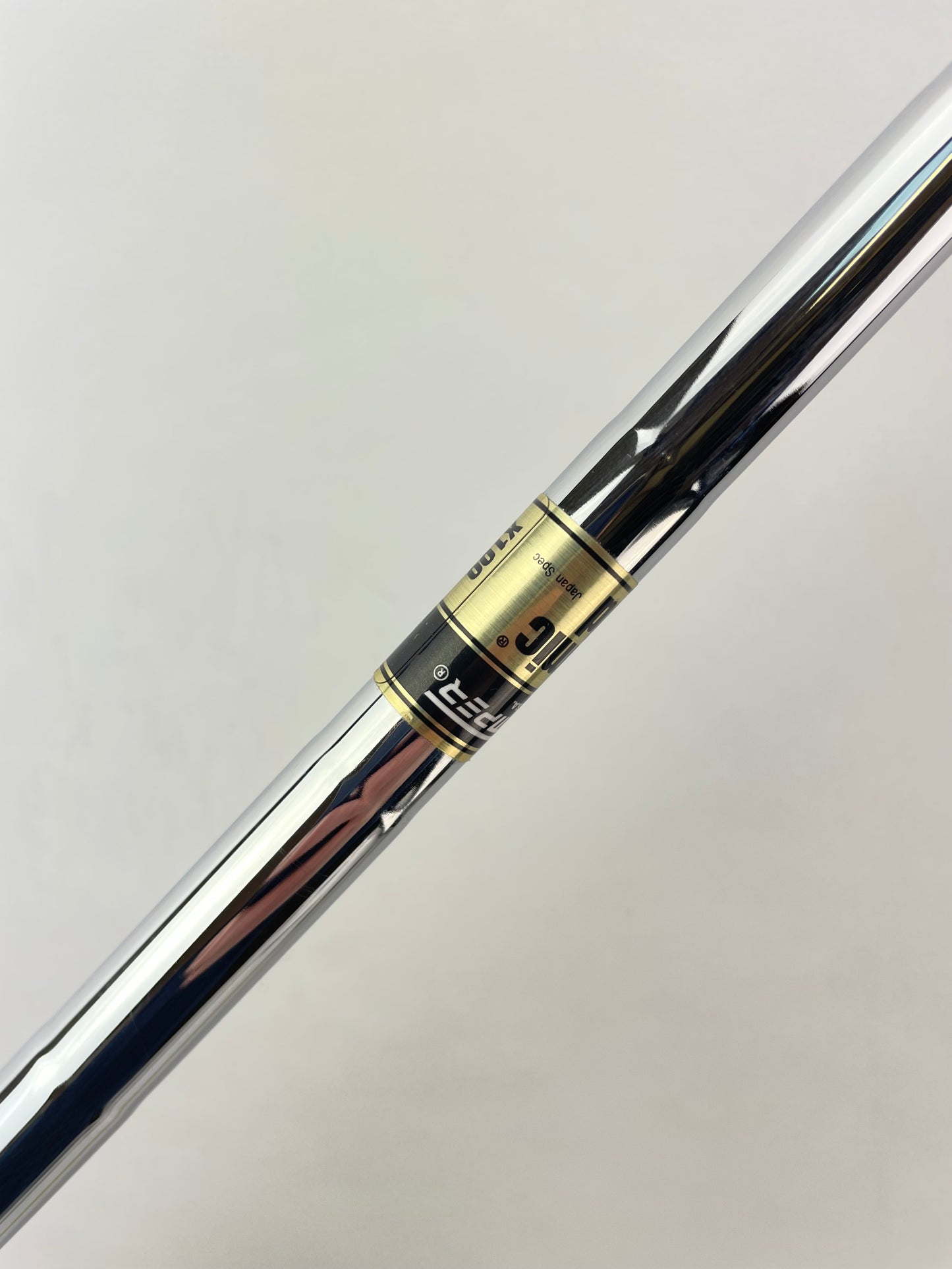 Dynamic Gold X100 Iron Shaft Extra Stiff Flex Steel 35.75” /0.355 Tapered /24460