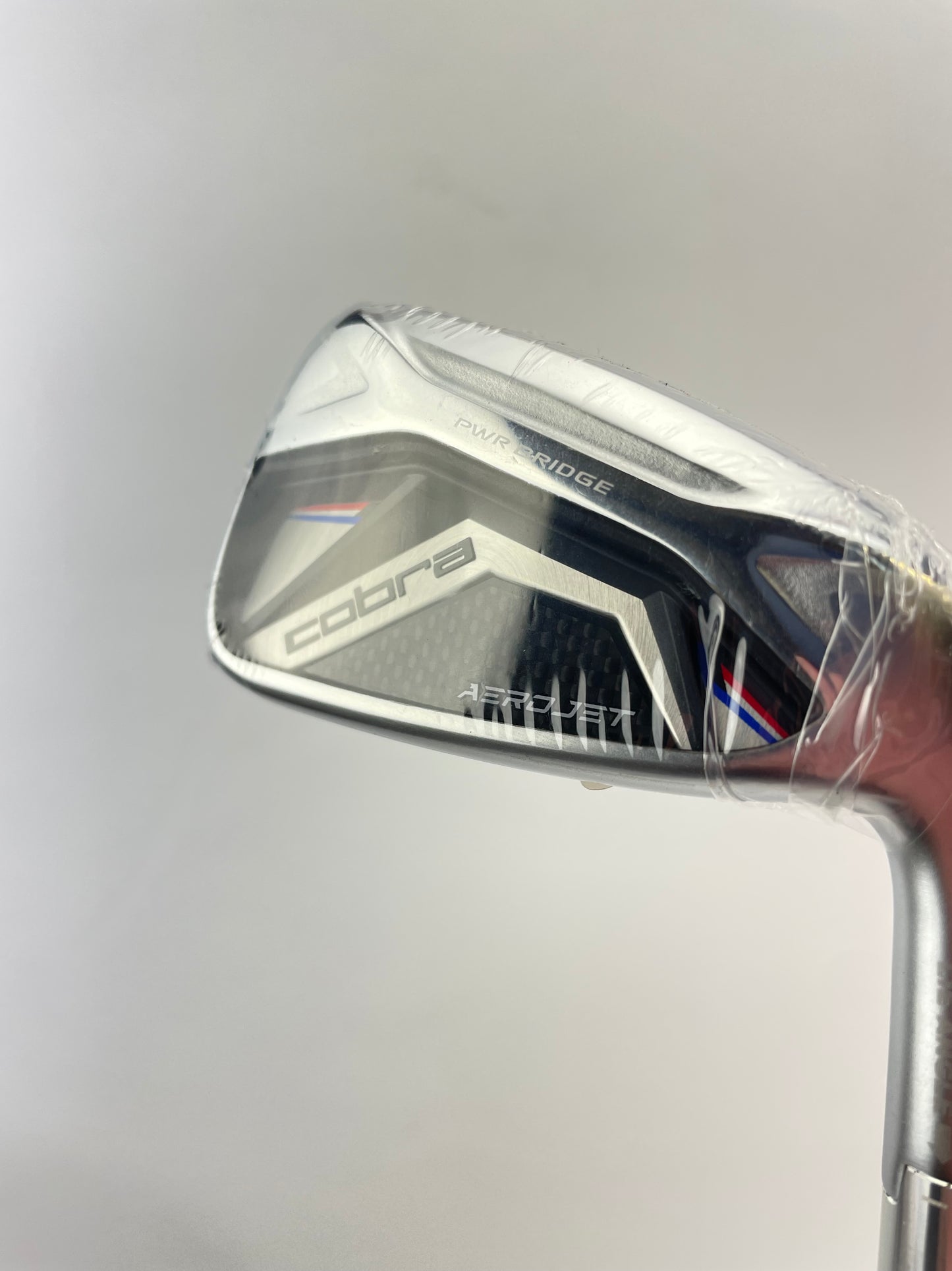 Cobra Aerojet 7 Iron Ultralite Senior Flex Graphite /Right /Demo -1/2 /New/23044