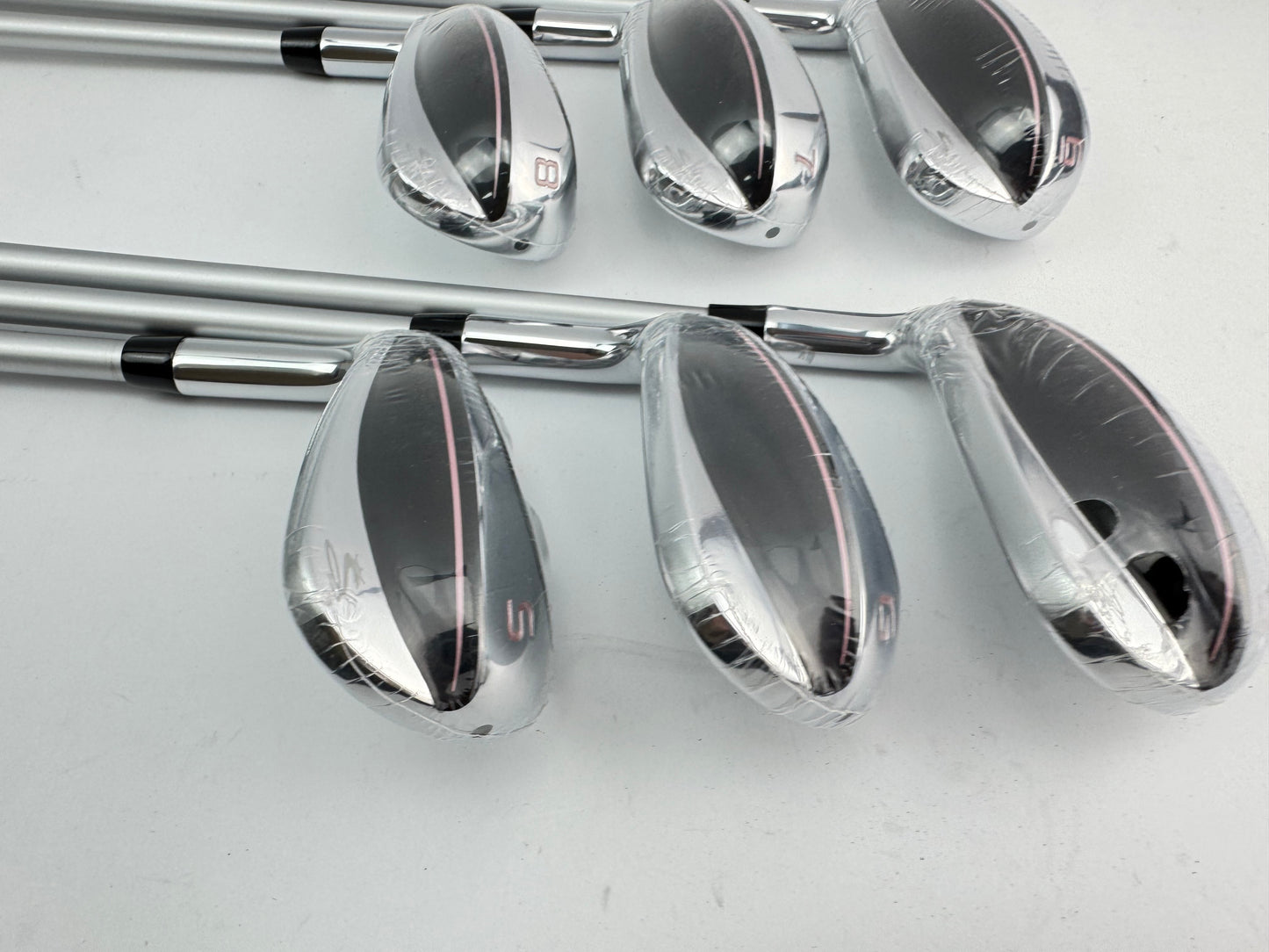 Cobra T-Rail Ladies Irons 6-9,GW+SW Women’s Graphite /Left Handed /New /24545