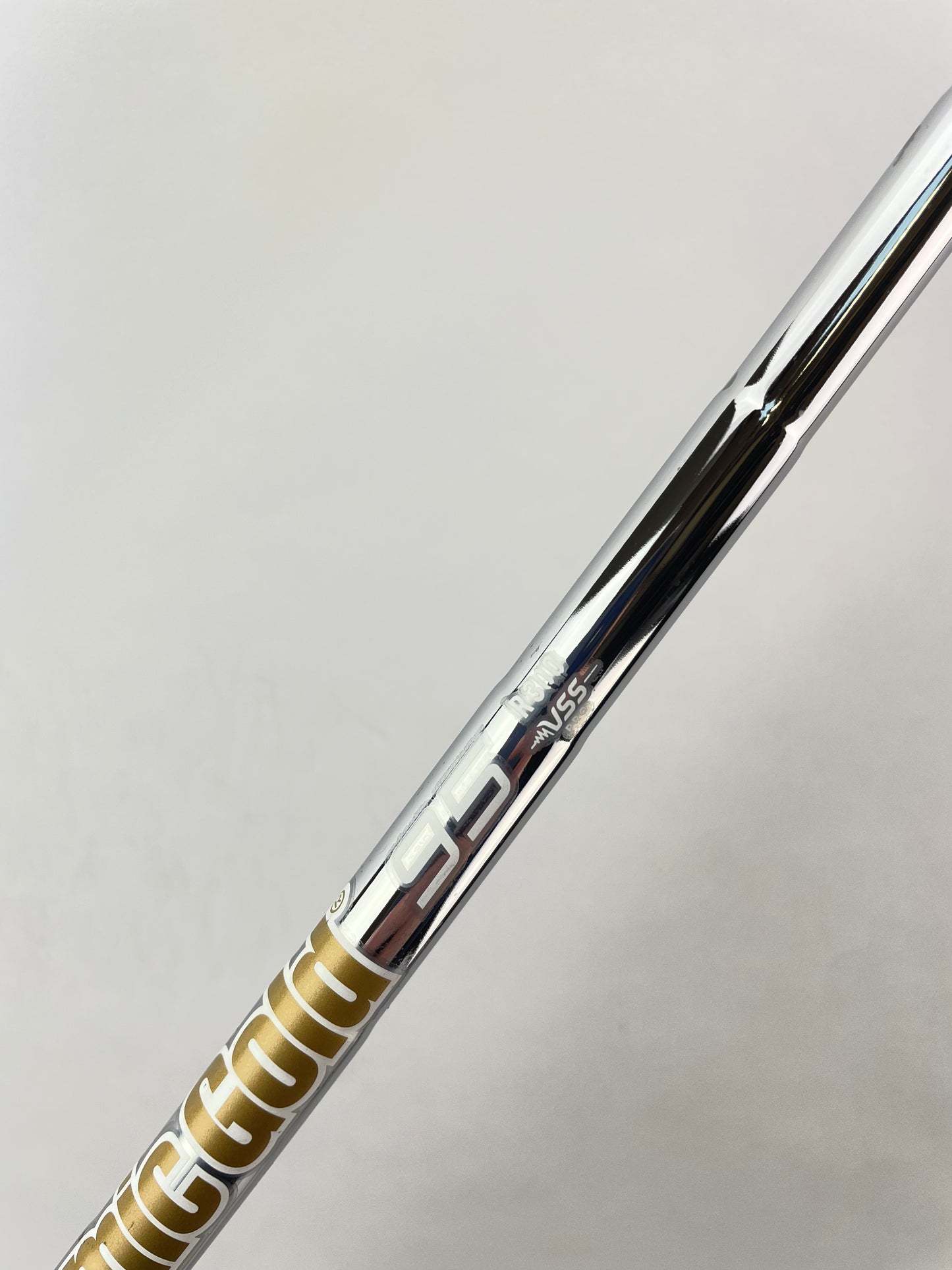Dynamic Gold 95 Iron Shaft Vss Pro Regular Flex Steel 35.25” /0.355 /24461