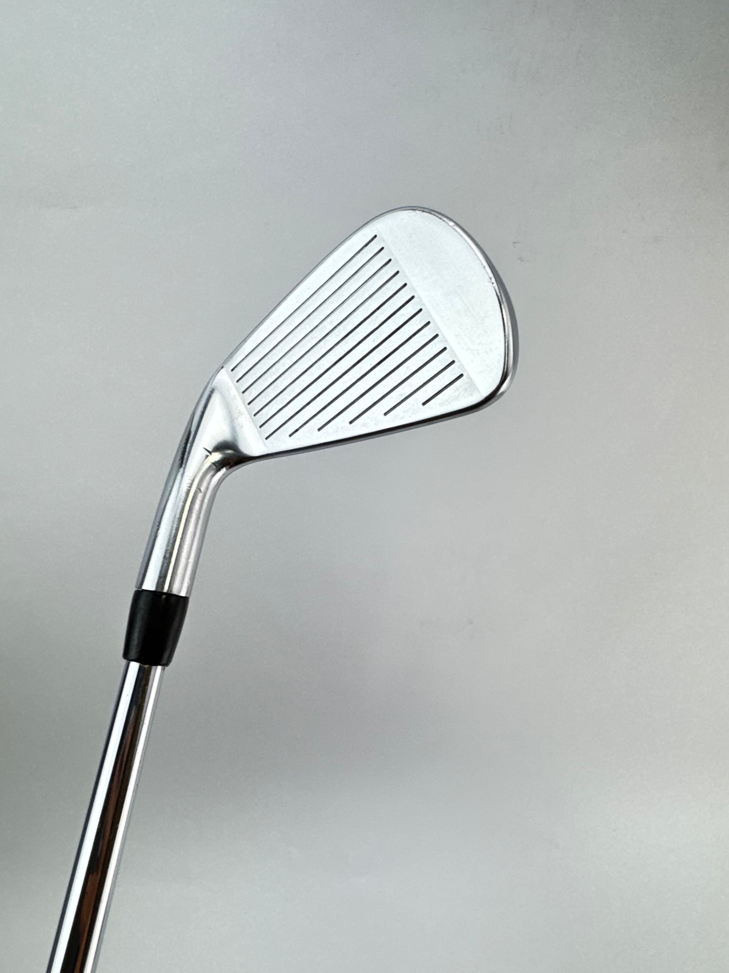 Titleist AP2 718 4 Iron Forged AMT Tour White S300 Stiff Steel /Right /26875