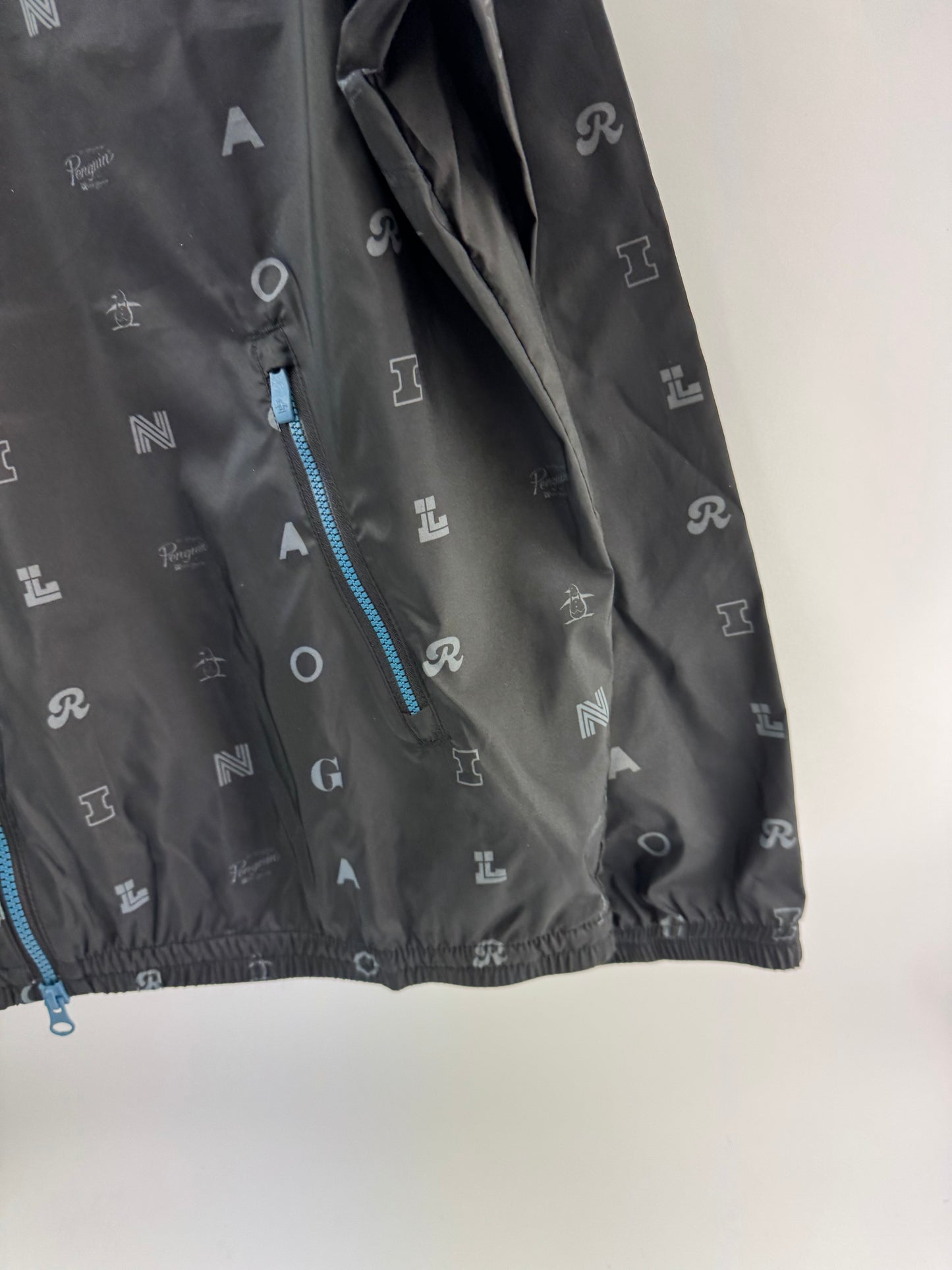Penguin Original Golf Wind Jacket Logo Print Hood Lightweight UK XL /New /24155