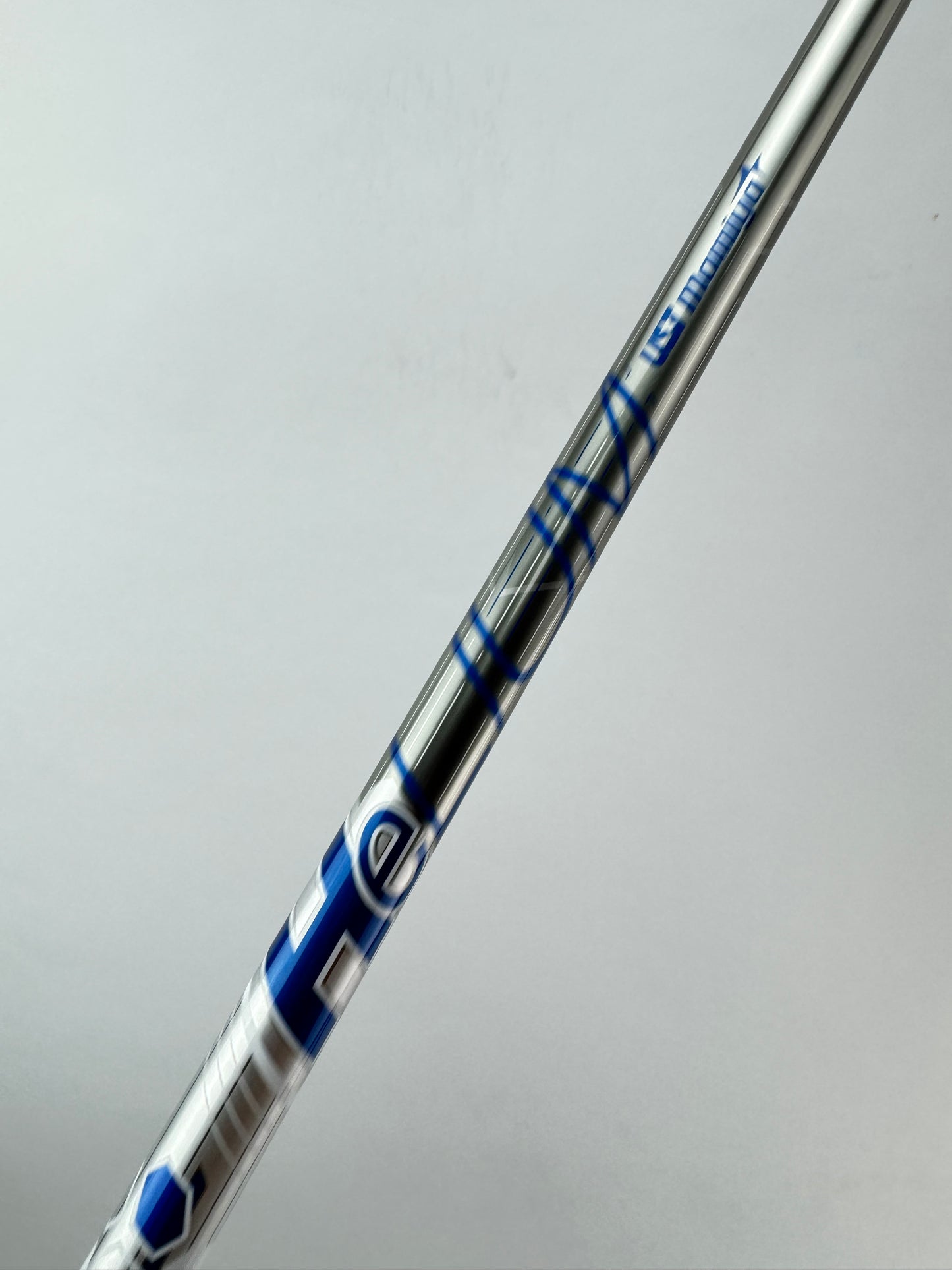 Cobra DS Adapt Driver Shaft UST Helium F4 Stiff Flex Graphite 44.5” /New /25773