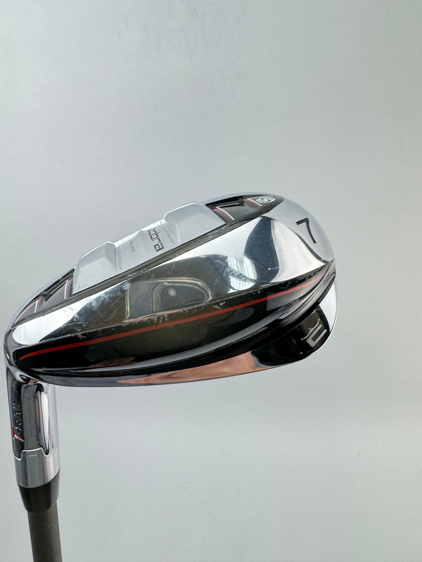 Cobra T-Rail3 7 Iron Hybrid Left Handed Lite Senior Graphite /Demo /24484