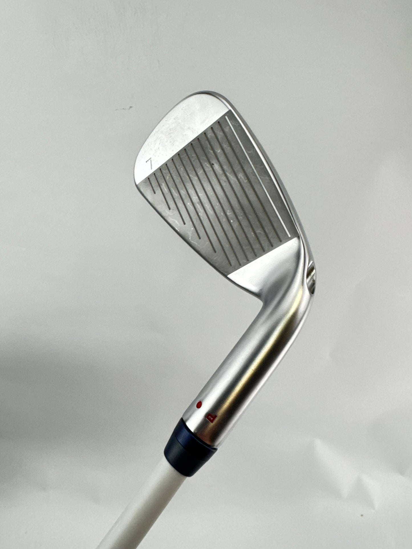 Ping G730 Women’s 7 Iron Left Handed Black Dot ULT250 Graphite /Demo /22870