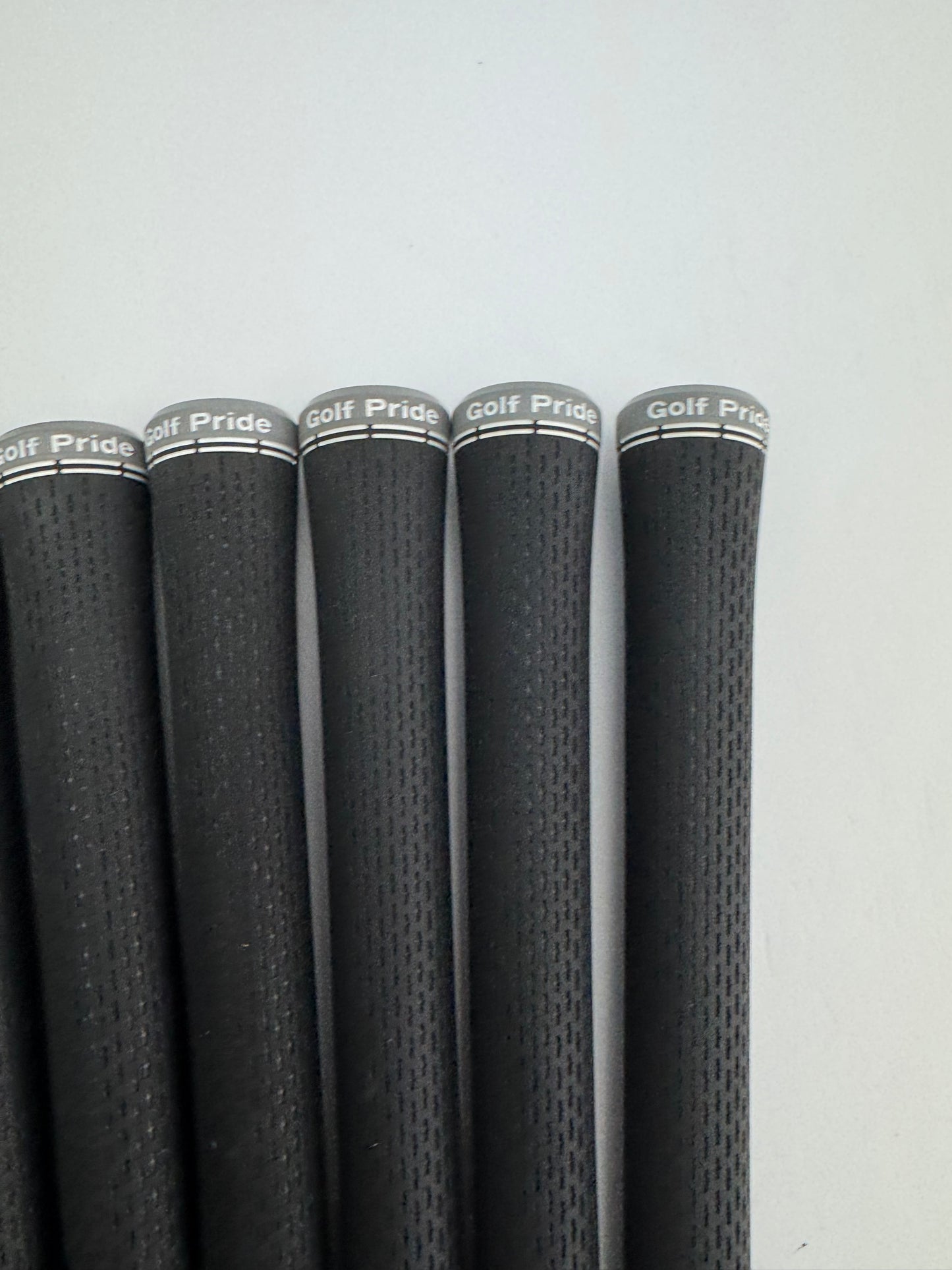 Golf Pride Midsize Tour Velvet 360 Soft Grips (6) Black /Grey /Pulled /25308
