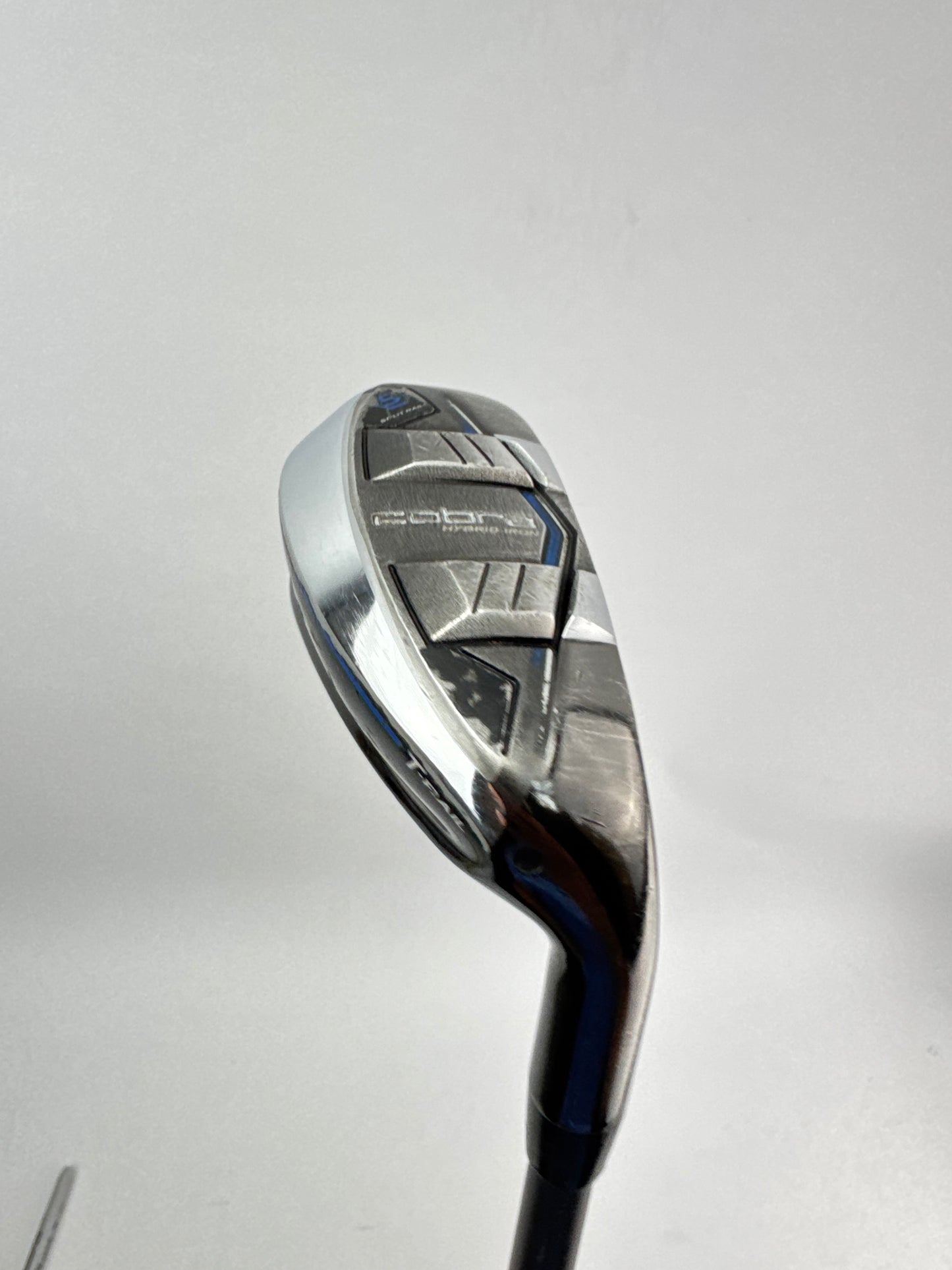 Cobra T Rail 8 Iron Combo Ultralite 45 Senior Graphite /Right Handed /26678