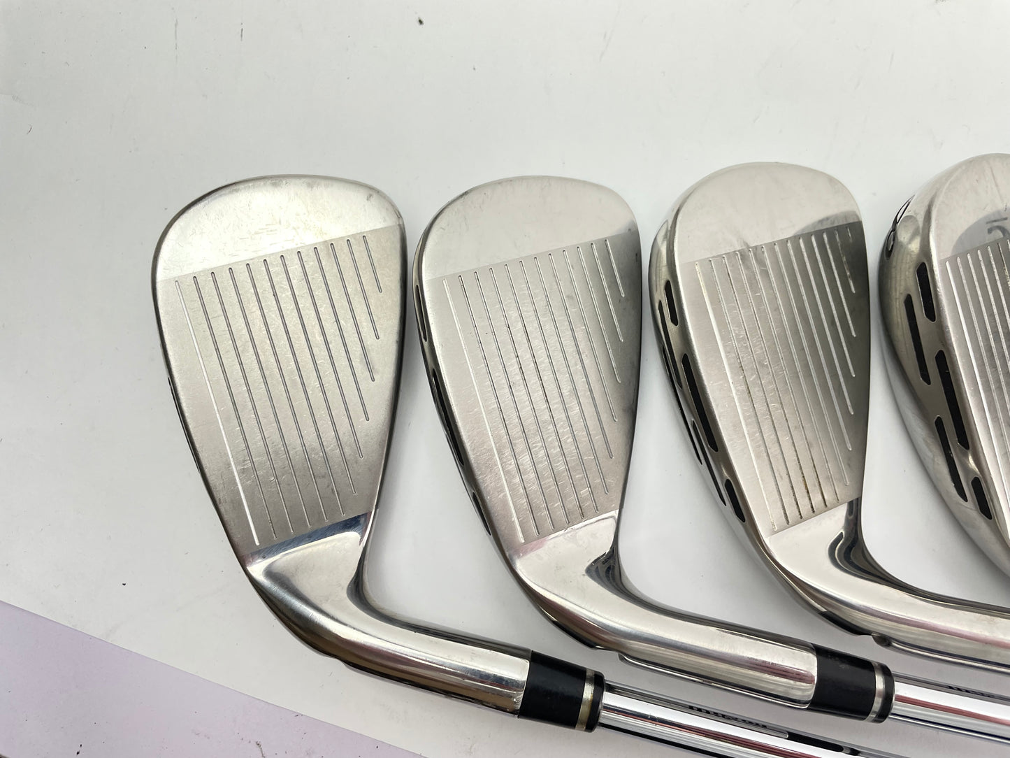 Wilson Staff D7 Iron Set KBS Tour 80 Uniflex Steel /Right Handed /Lamkin /26981