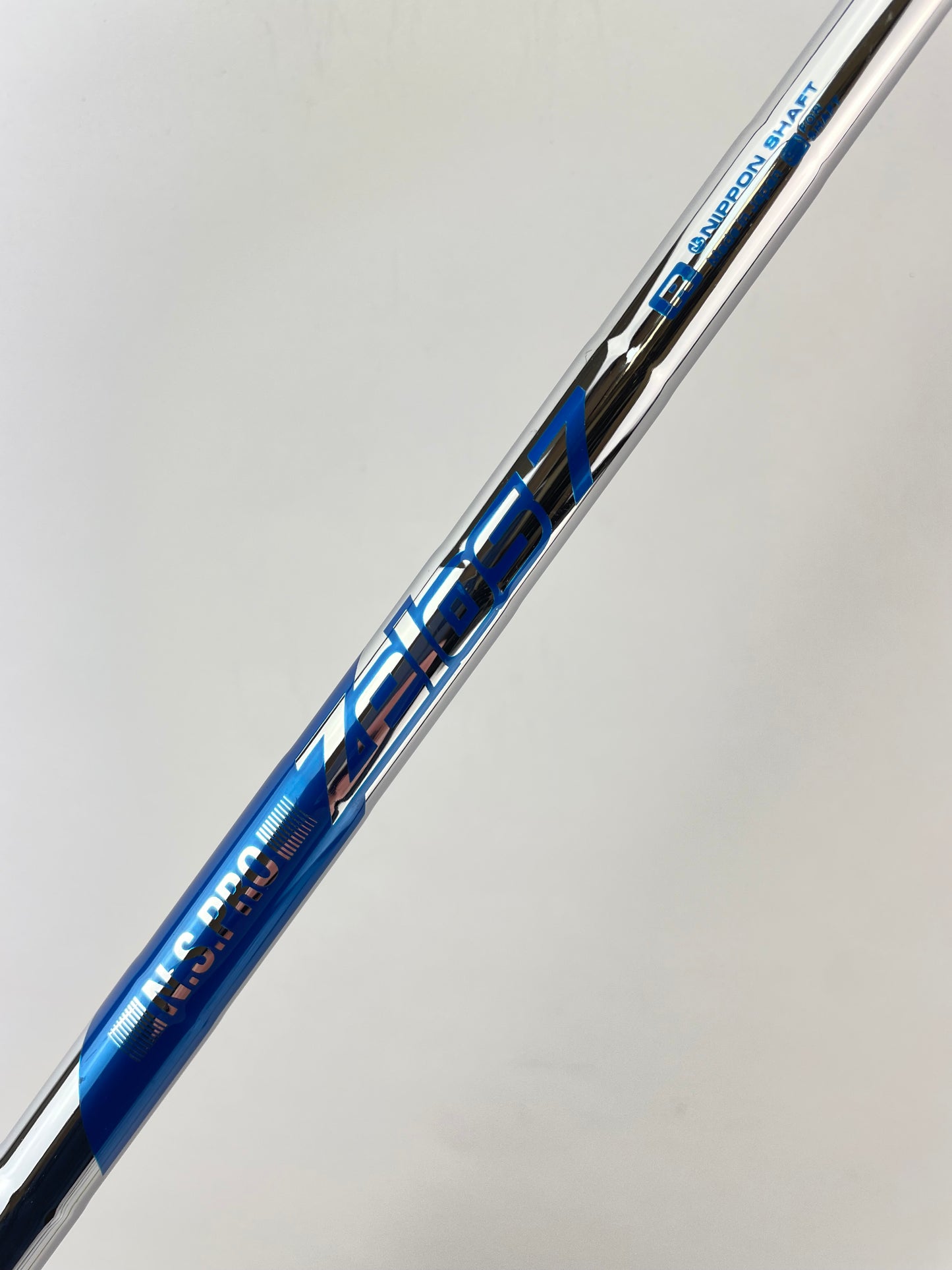 Nippon Zelos7 Iron Shaft Regular Flex Steel 35.75 /0.355 Tapered /23644