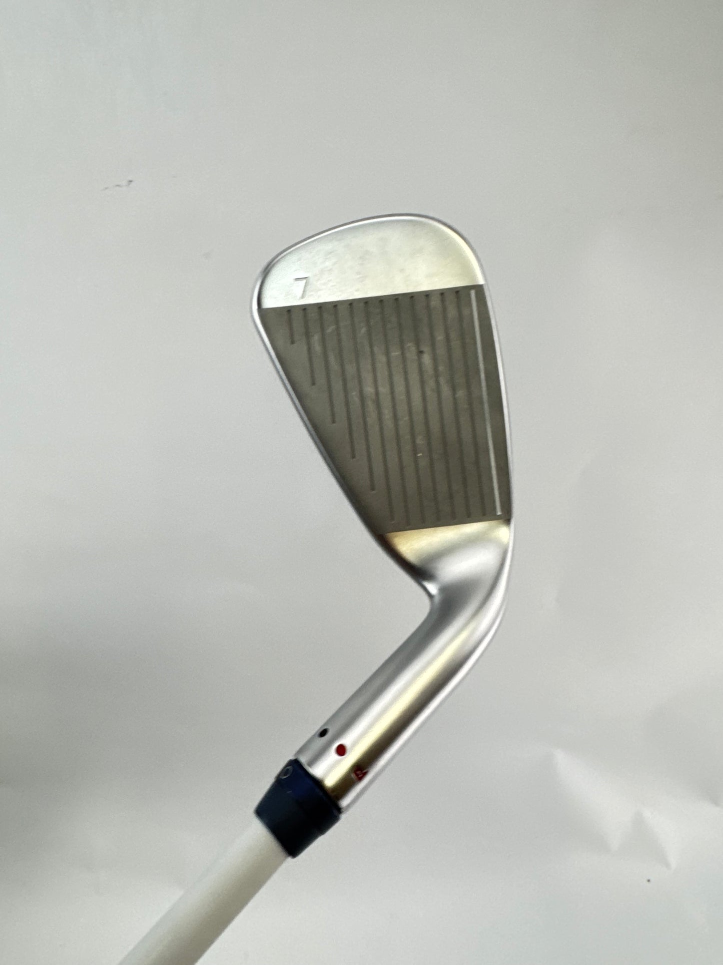 Ping G730 Women’s 7 Iron Left Handed Black Dot ULT250 Graphite /Demo /22870