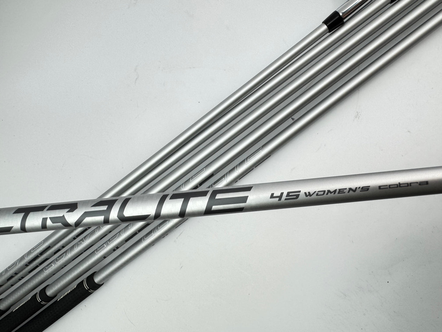 Cobra T-Rail Ladies Irons 6-9,GW+SW Women’s Graphite /Left Handed /New /24545