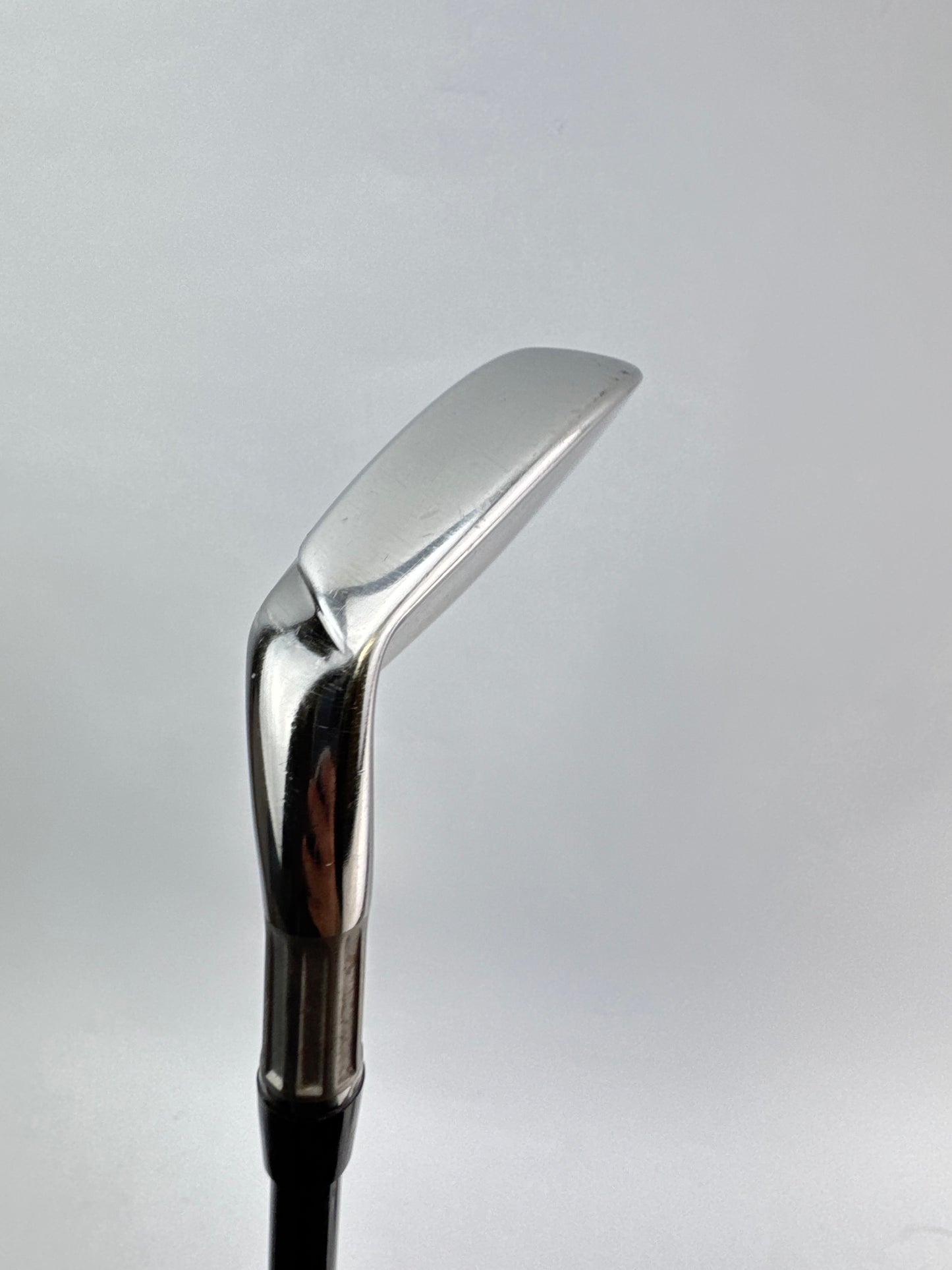 Taylormade M2 9 Iron Fujikura Atmos Regular Graphite /Right /New Grip /23696