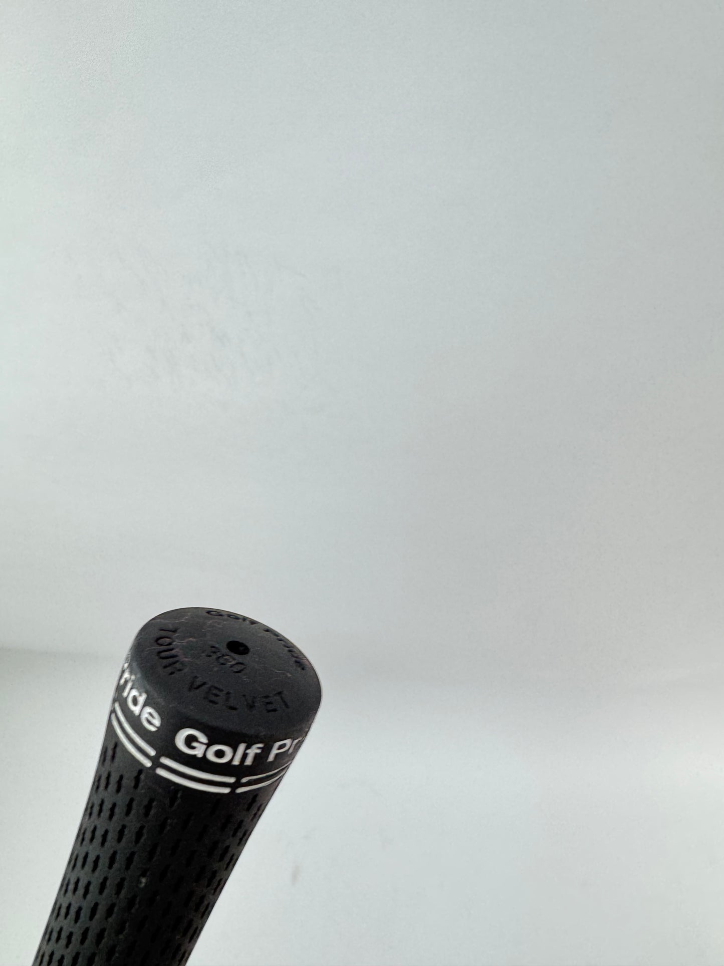 Taylormade UST Helium Driver Shaft 5F4 Stiff Flex Graphite 44.75” /24743