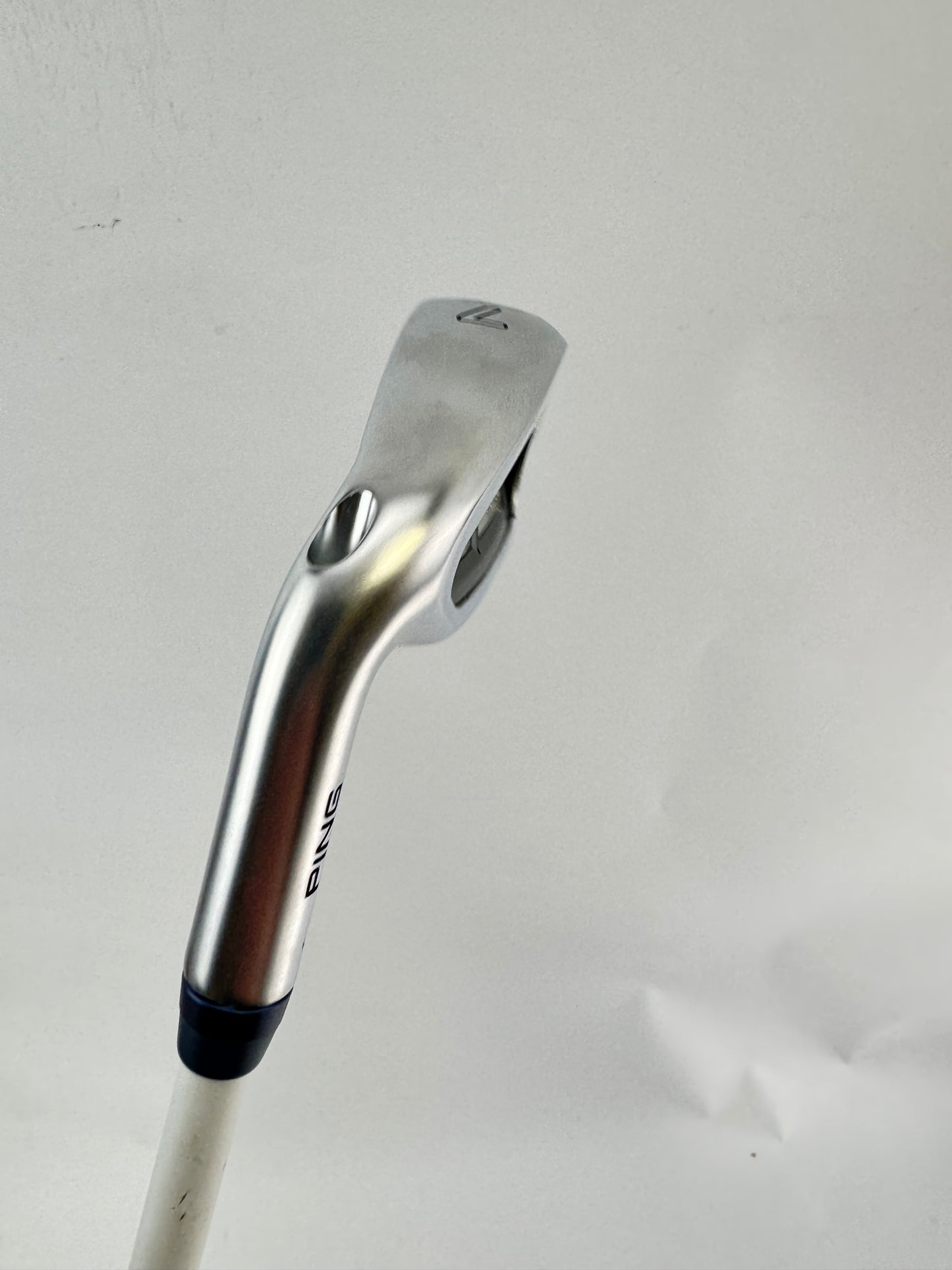 Ping G730 Women’s 7 Iron Left Handed Black Dot ULT250 Graphite /Demo /22870