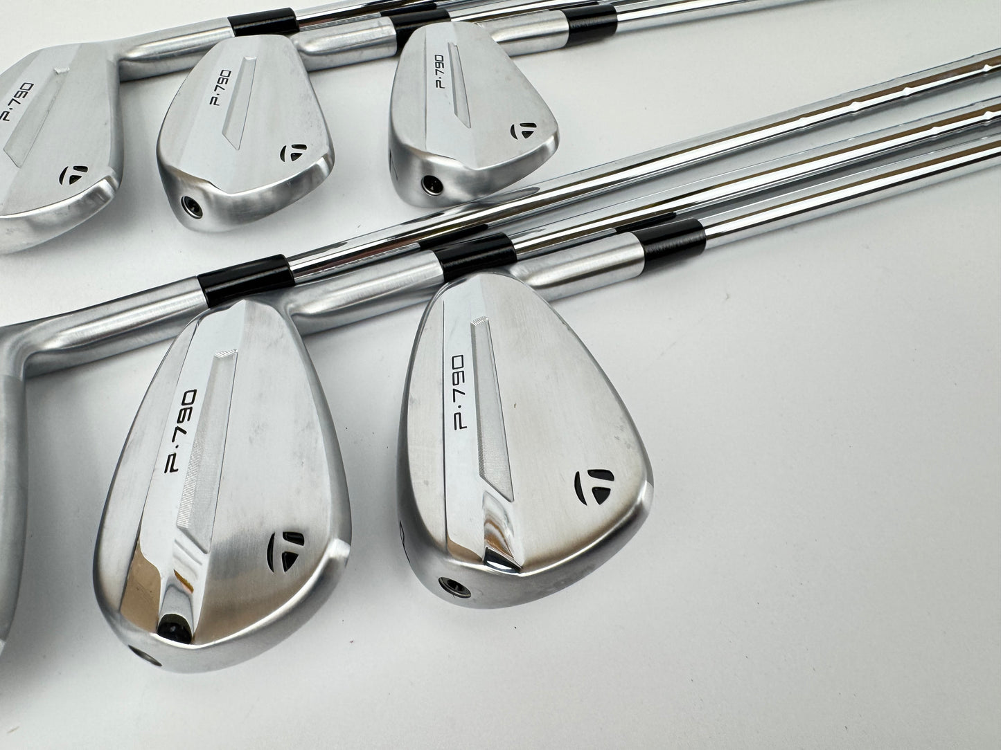 Taylormade P790 2025 Irons 5-PW Dynamic Gold 105 S300 Stiff Steel /Right /31350