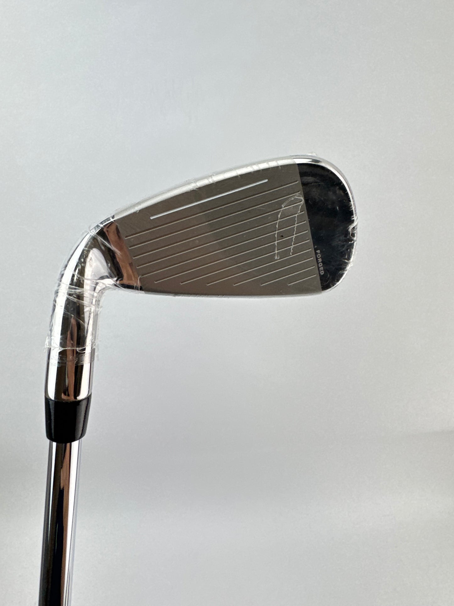 Cobra One Length 4 Iron F8 KBS Tour FLT 120 Stiff Flex Steel /Right /New /25580