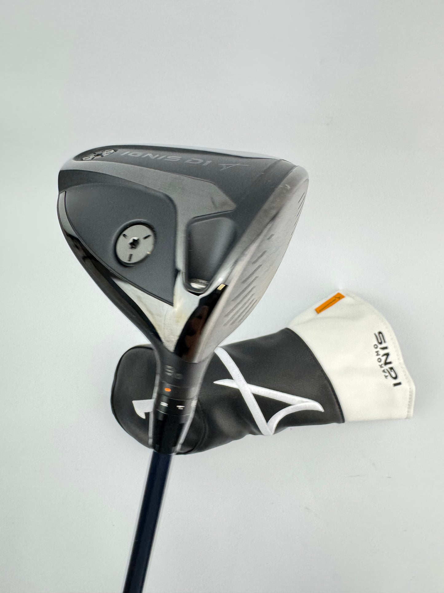 Takomo Ignis D1 Driver 9* Ventus Blue 6-X Extra Stiff Graphite /Headcover /28872