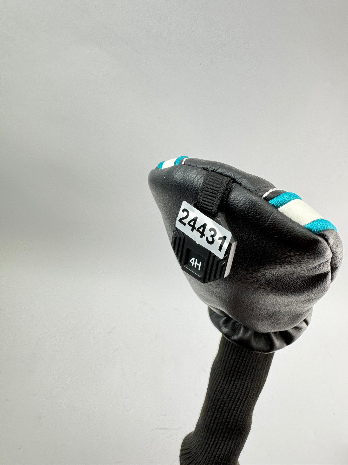Callaway Rogue 4 Hybrid 21* Aldila Regular Graphite /Right /Headcover /24431