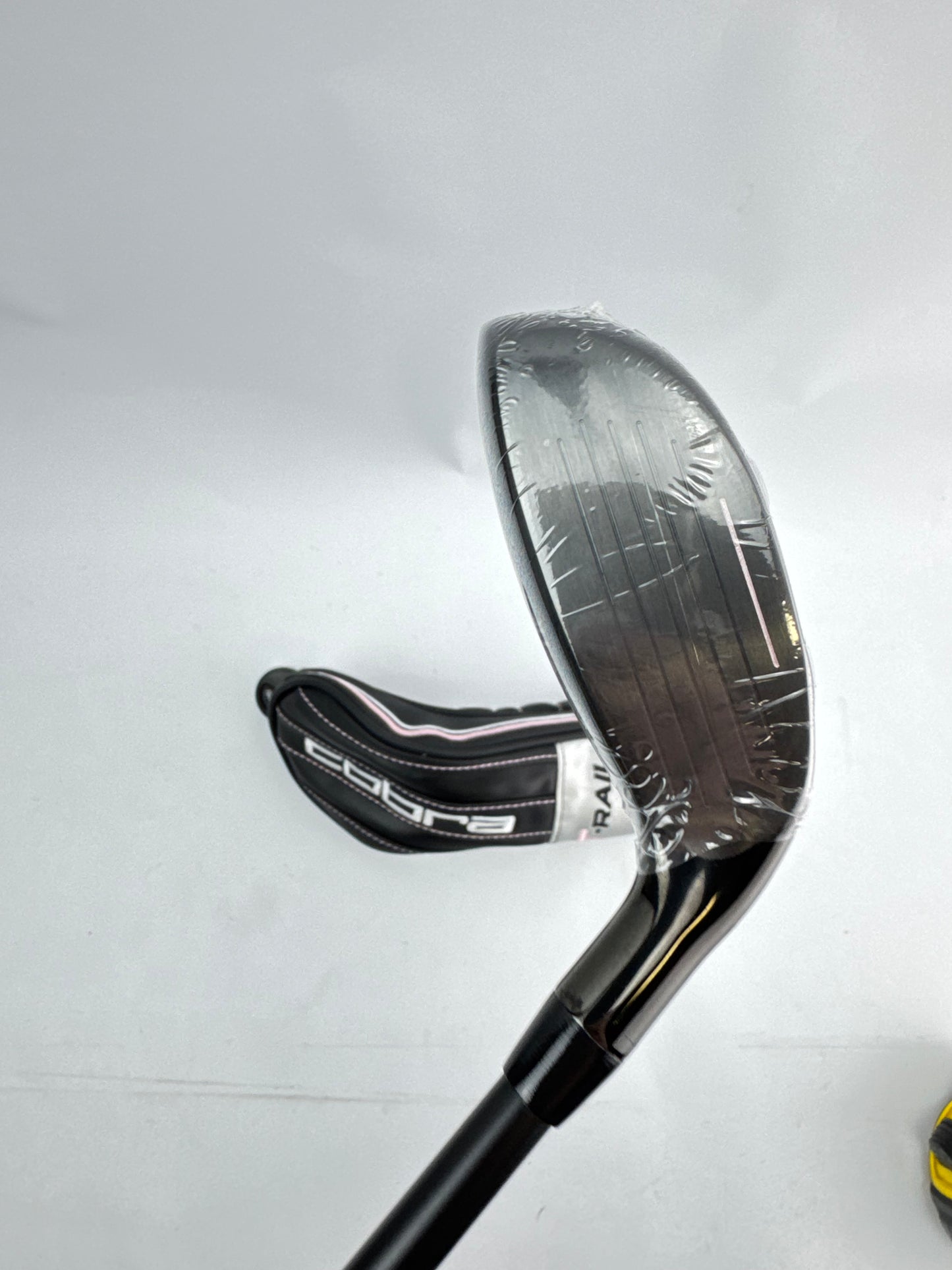 Cobra Ladies T Rail 5 Hybrid 23* KBS PGI Ladies Graphite /Left Handed /30374