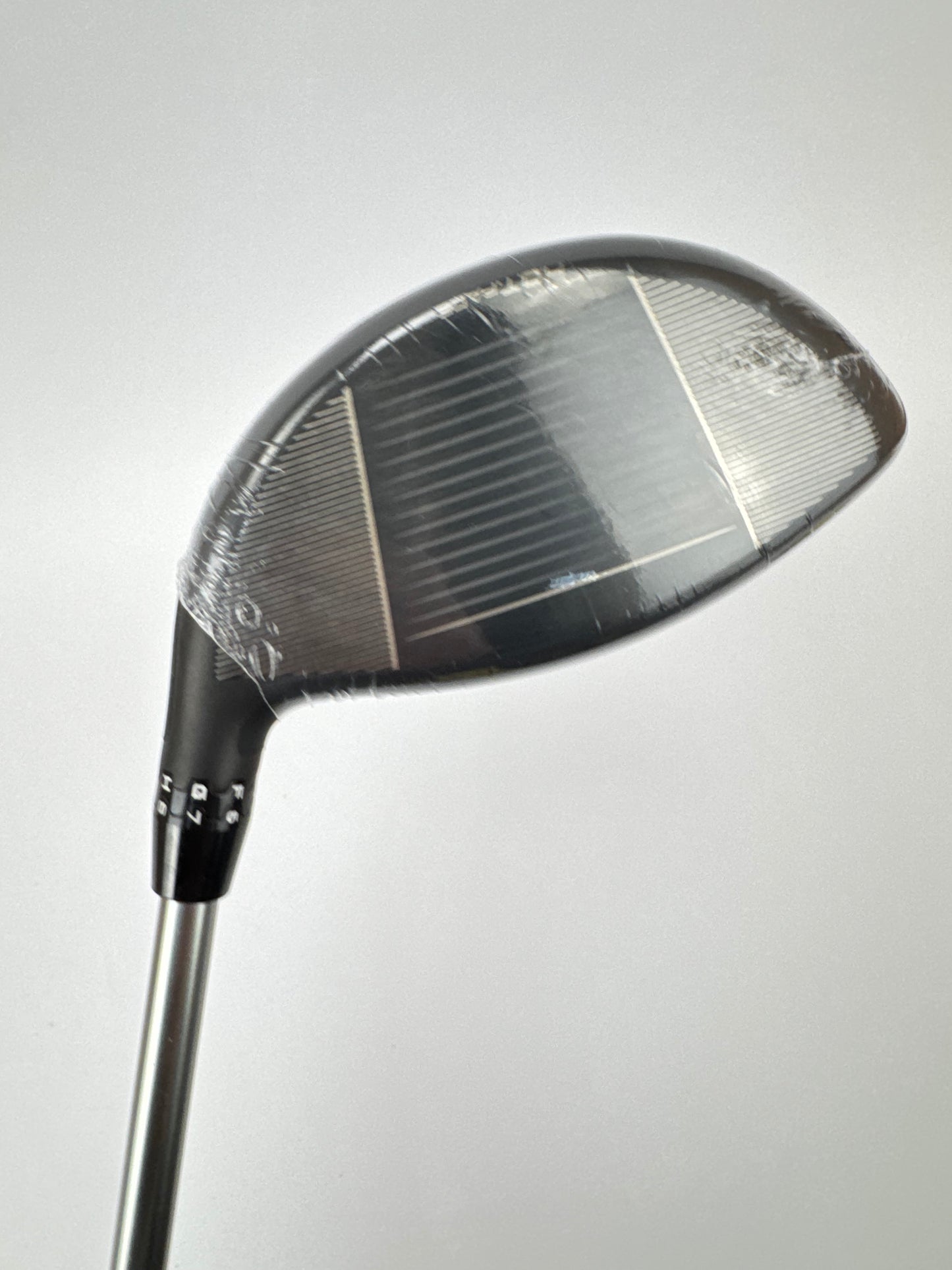 Cobra OPTM X Driver 10.5* Helium F4 Stiff Graphite /Right Handed /New /34010