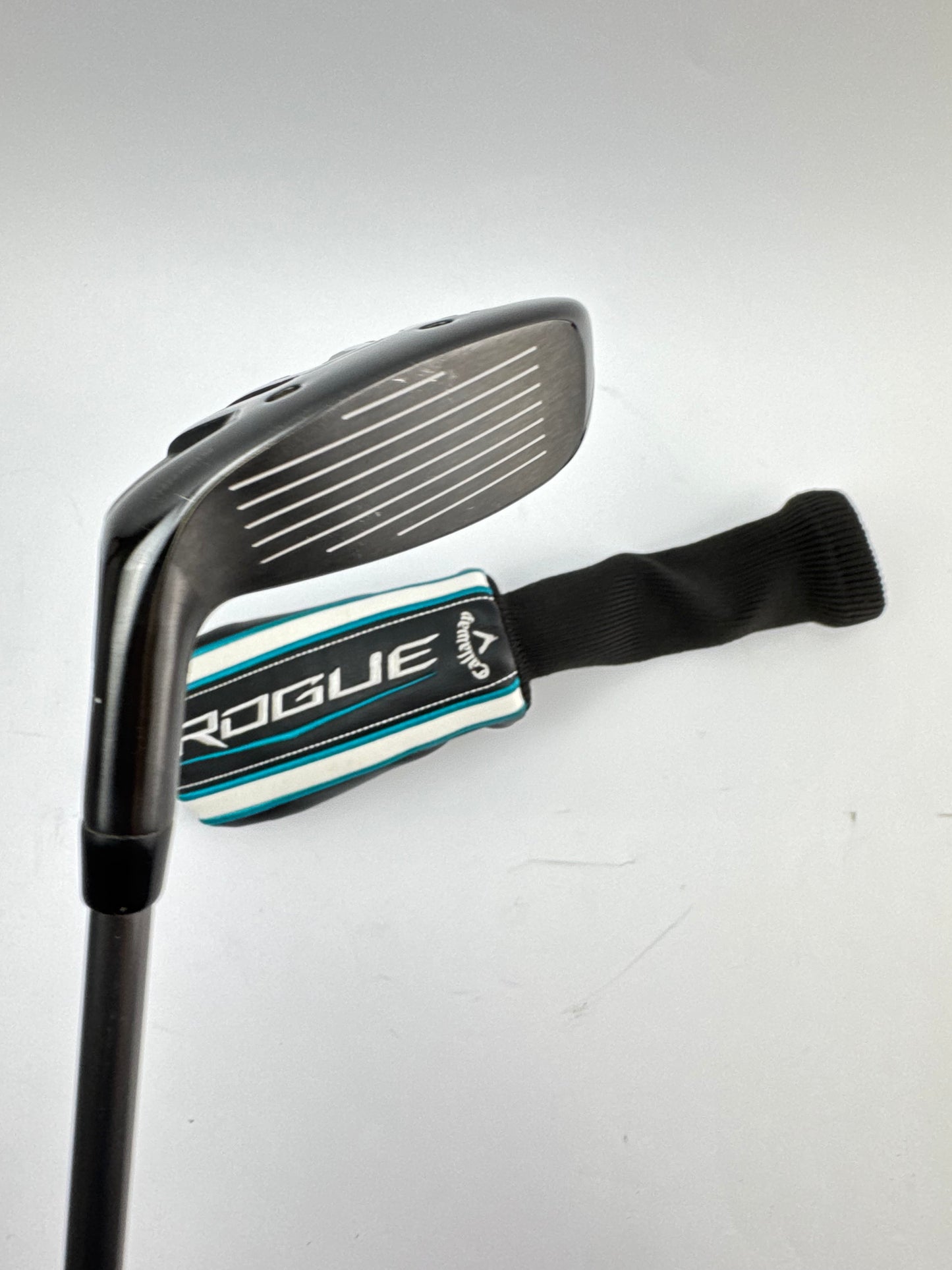 Callaway Rogue 4 Hybrid 21* Aldila Regular Graphite /Right /Headcover /24431