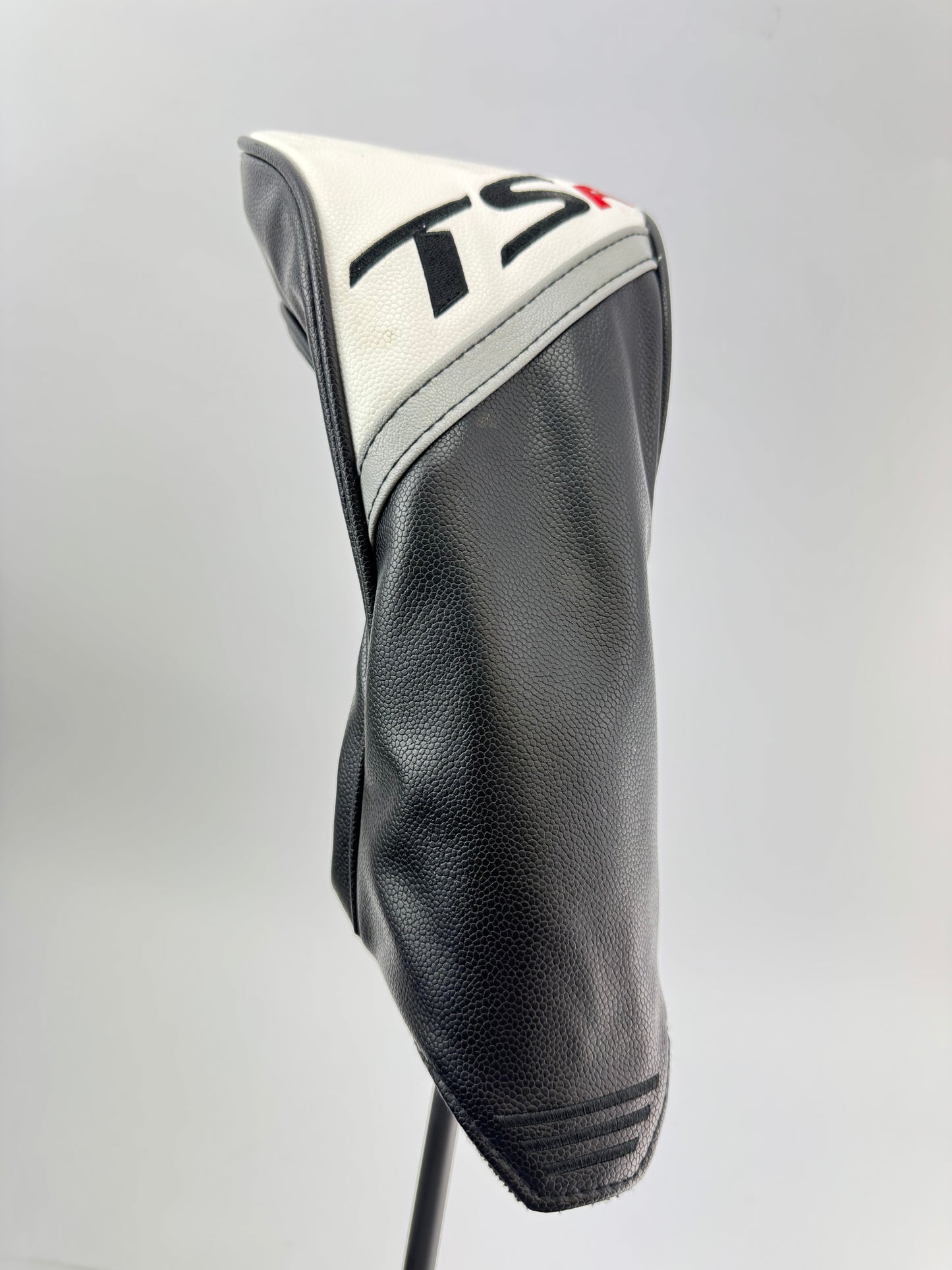 Titleist TSR3 Driver 10* Hzrdus Smoke 5.5 60G Regular Graphite /Headcover /28550