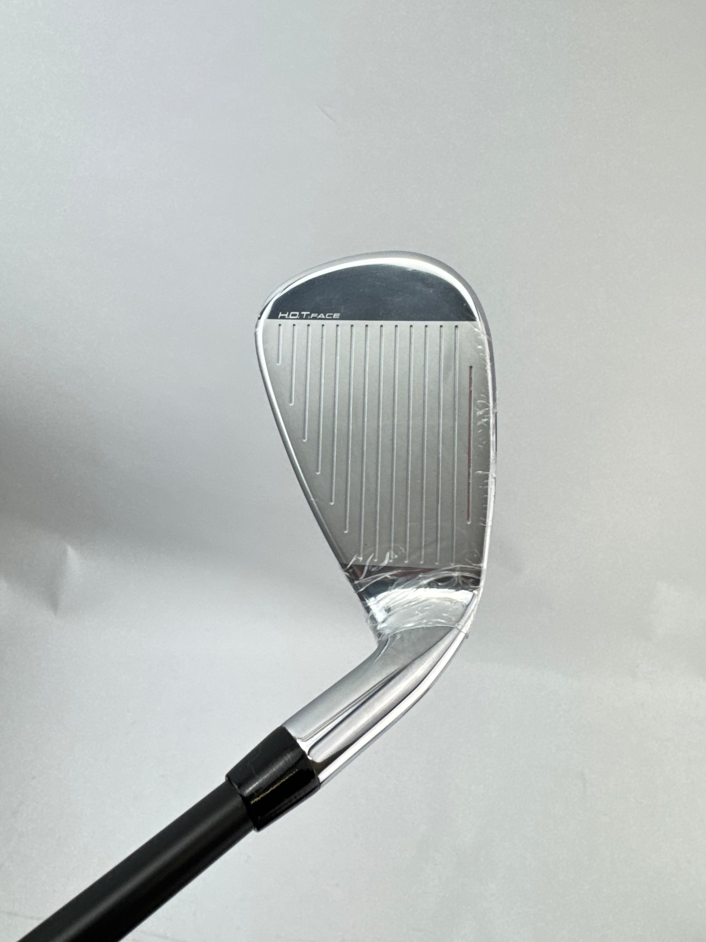 Cobra T-Rail Ladies 9 Iron Combo Hybrid KBS Ladies Flex Graphite /Left /30228