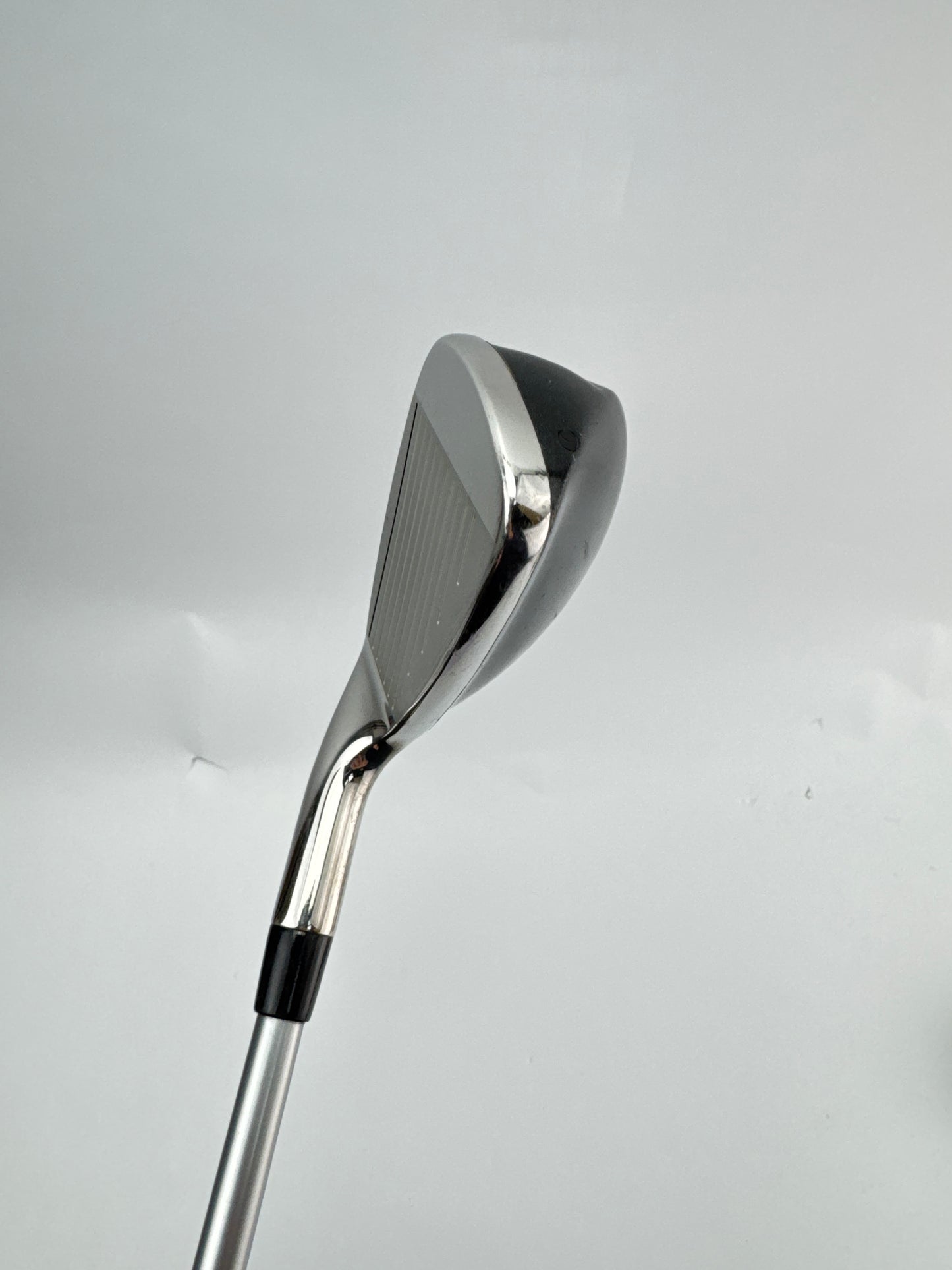 Wilson Launchpad 4 Iron 21* Aldila Rogue 75 Regular Graphite /Right /27810