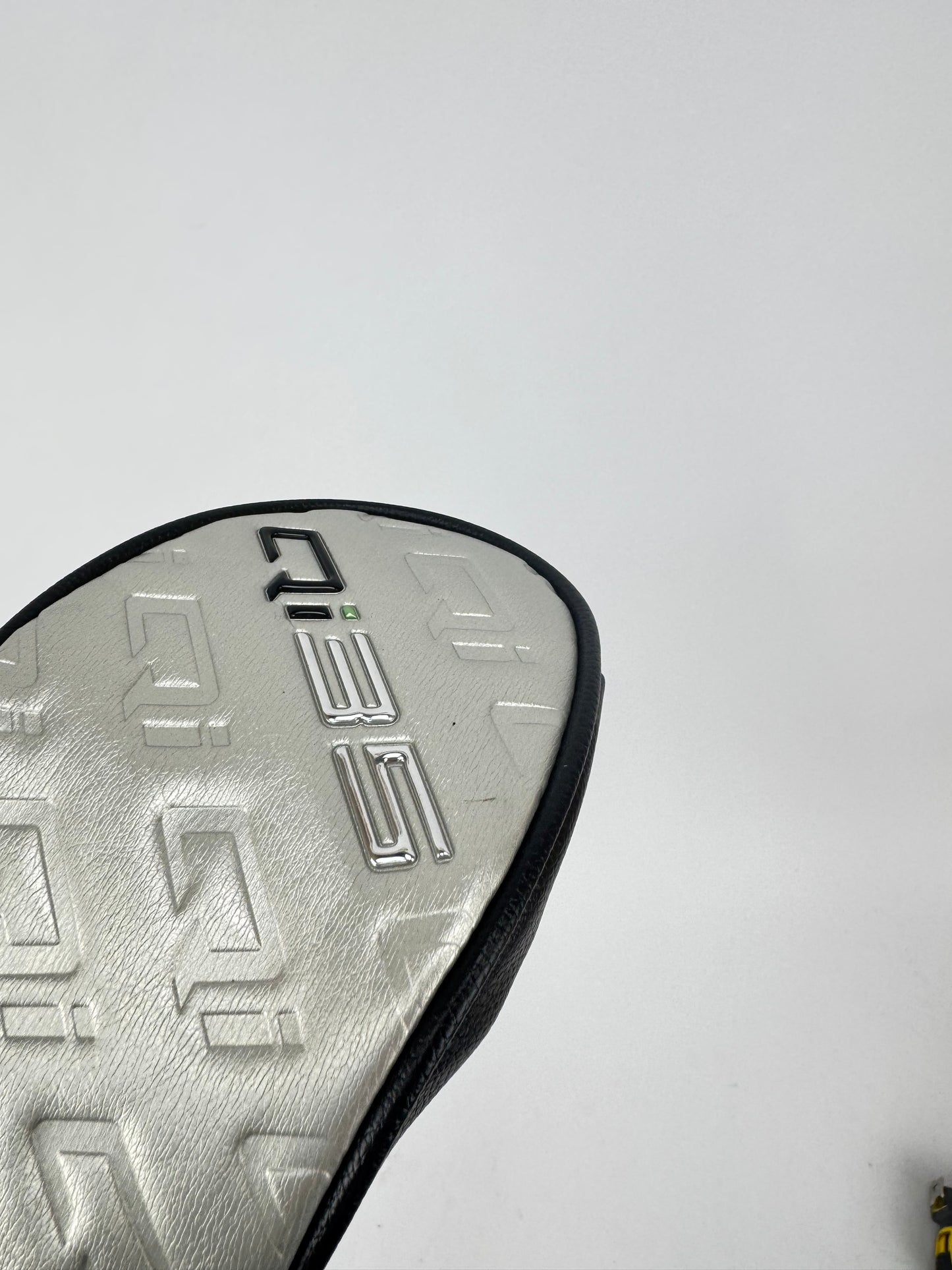 Taylormade Qi35 Tour 5 Wood Left Handed 18* Helium F4 Stiff Graphite /33707