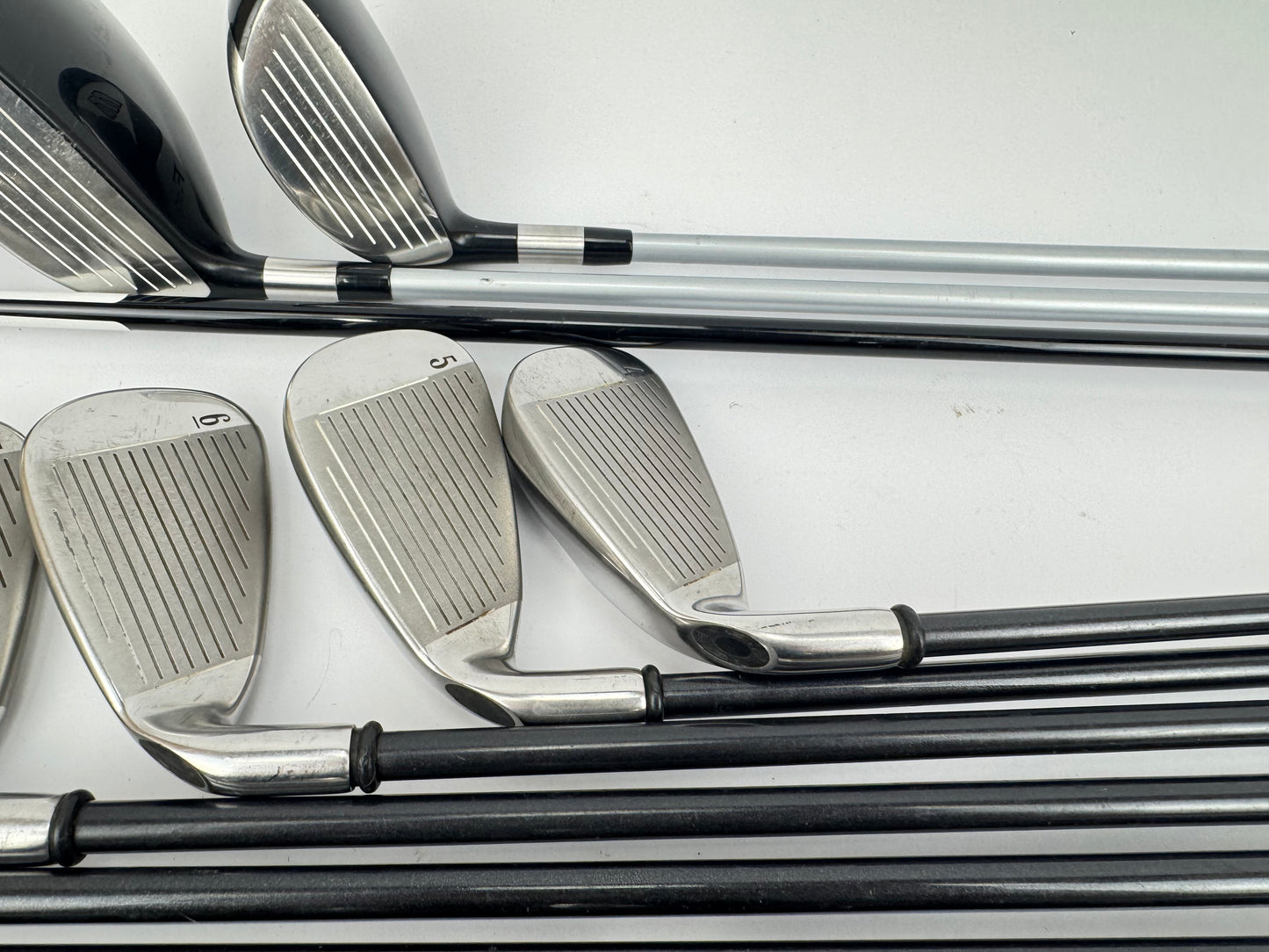 Callaway Golf Package Set 13 Clubs Regular Graphite /New Grips/Stand Bag /33129