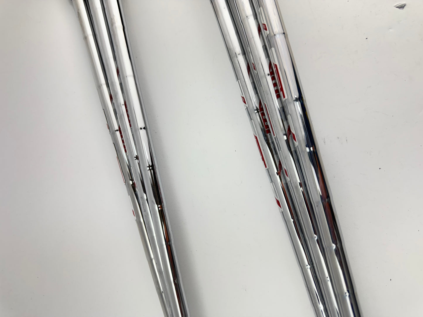Titleist AP1 718 Irons 5-PW Amt Red R300 Regular Steel /1* Flat/New Grips /26237
