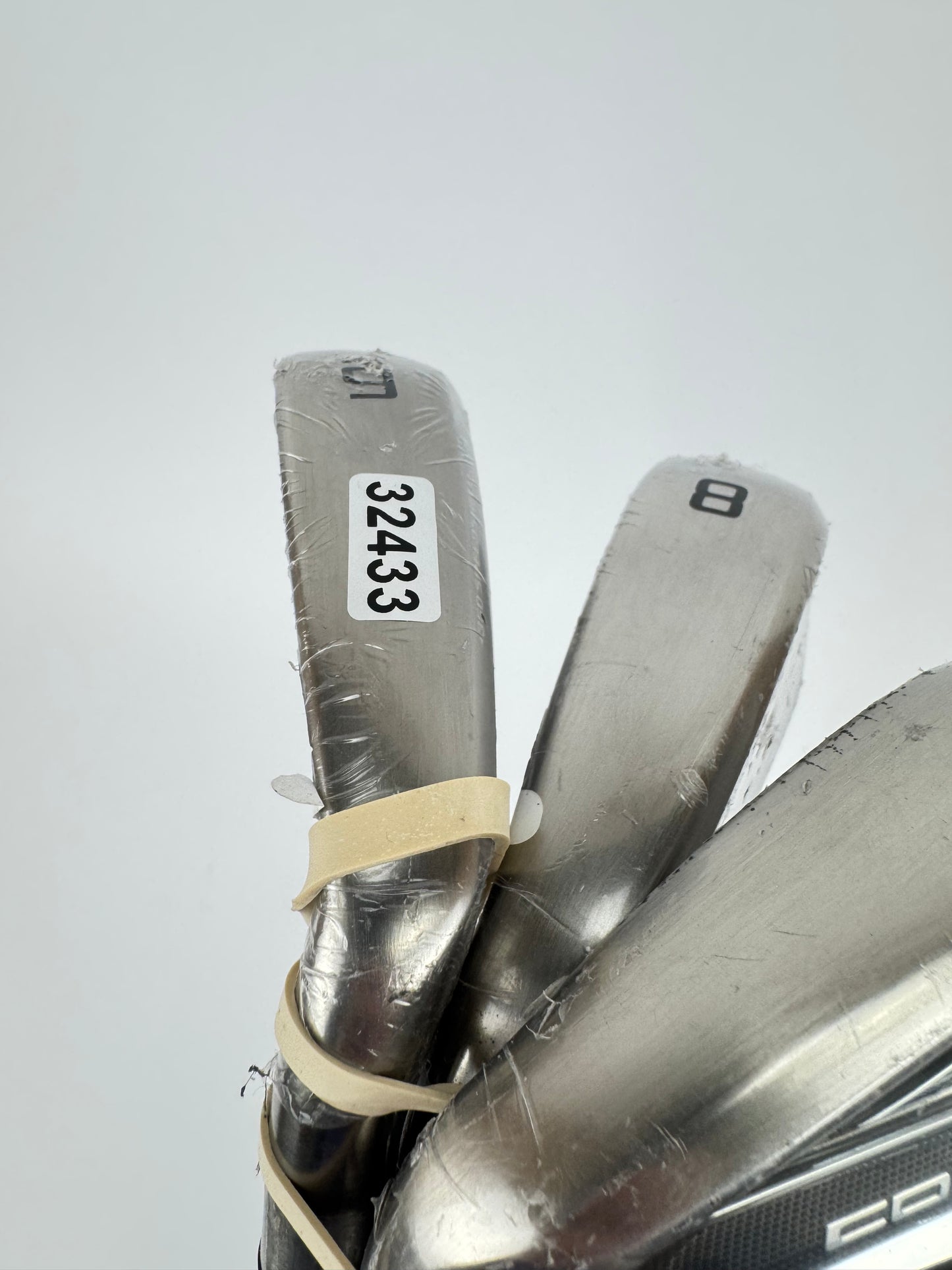 Cobra DS Adapt Irons Left Handed 6,8+PW Regular Flex Graphite /New /32433