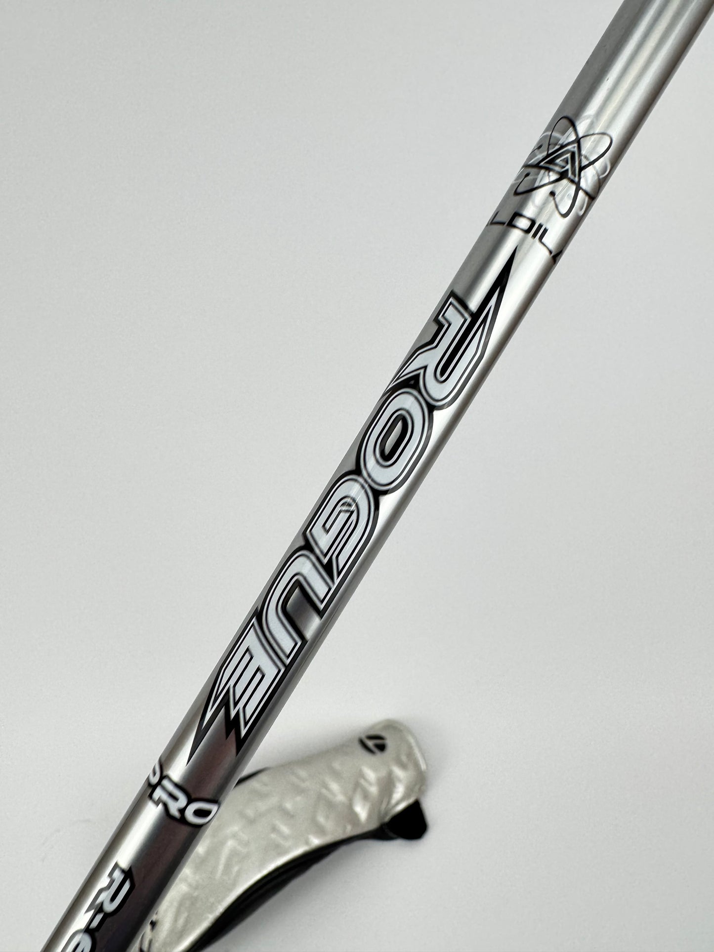 Taylormade Qi35 5 Hybrid 25* Aldila Rogue Regular Graphite /Headcover/33018