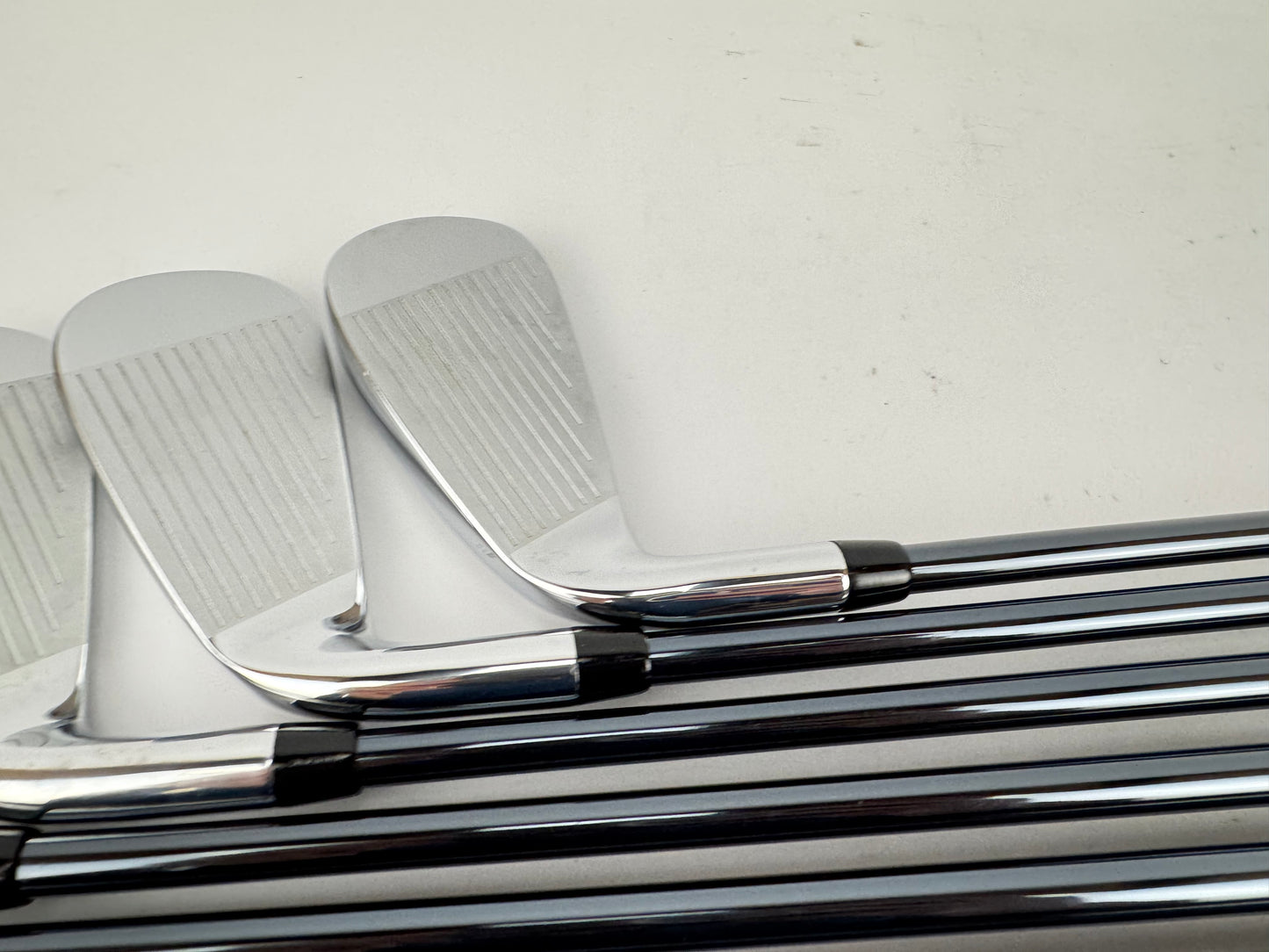 Callaway Elyte HL Irons 4-PW Recoil Dart HDC 80 Regular Graphite /Right /31875