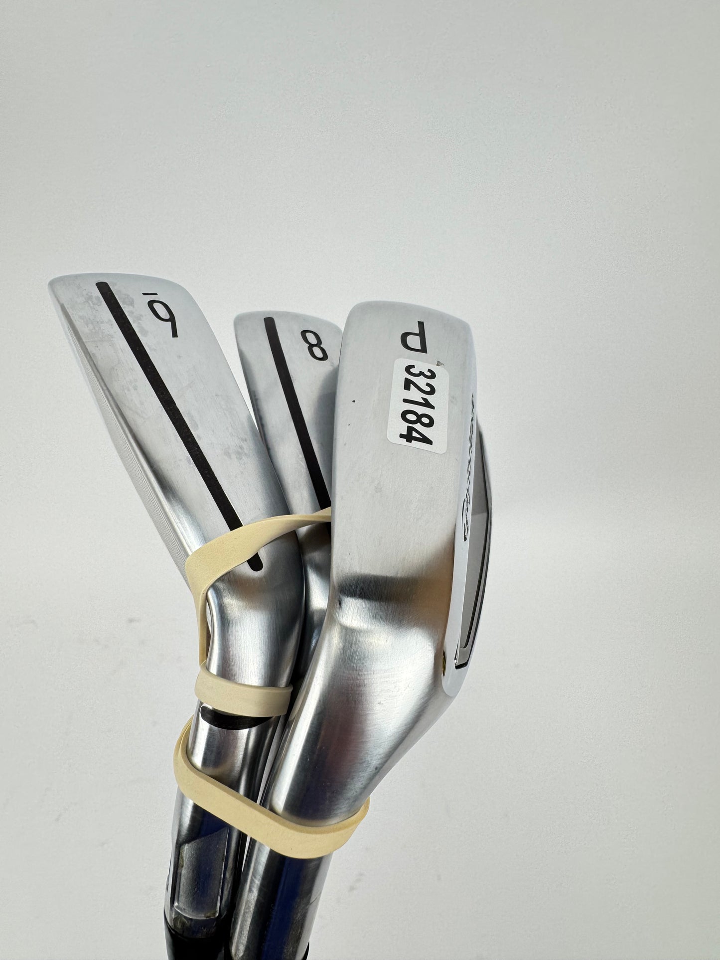 Taylormade Qi10 Irons Left Handed 6,8+PW DG 95 R300 Steel /New Shafts /32184