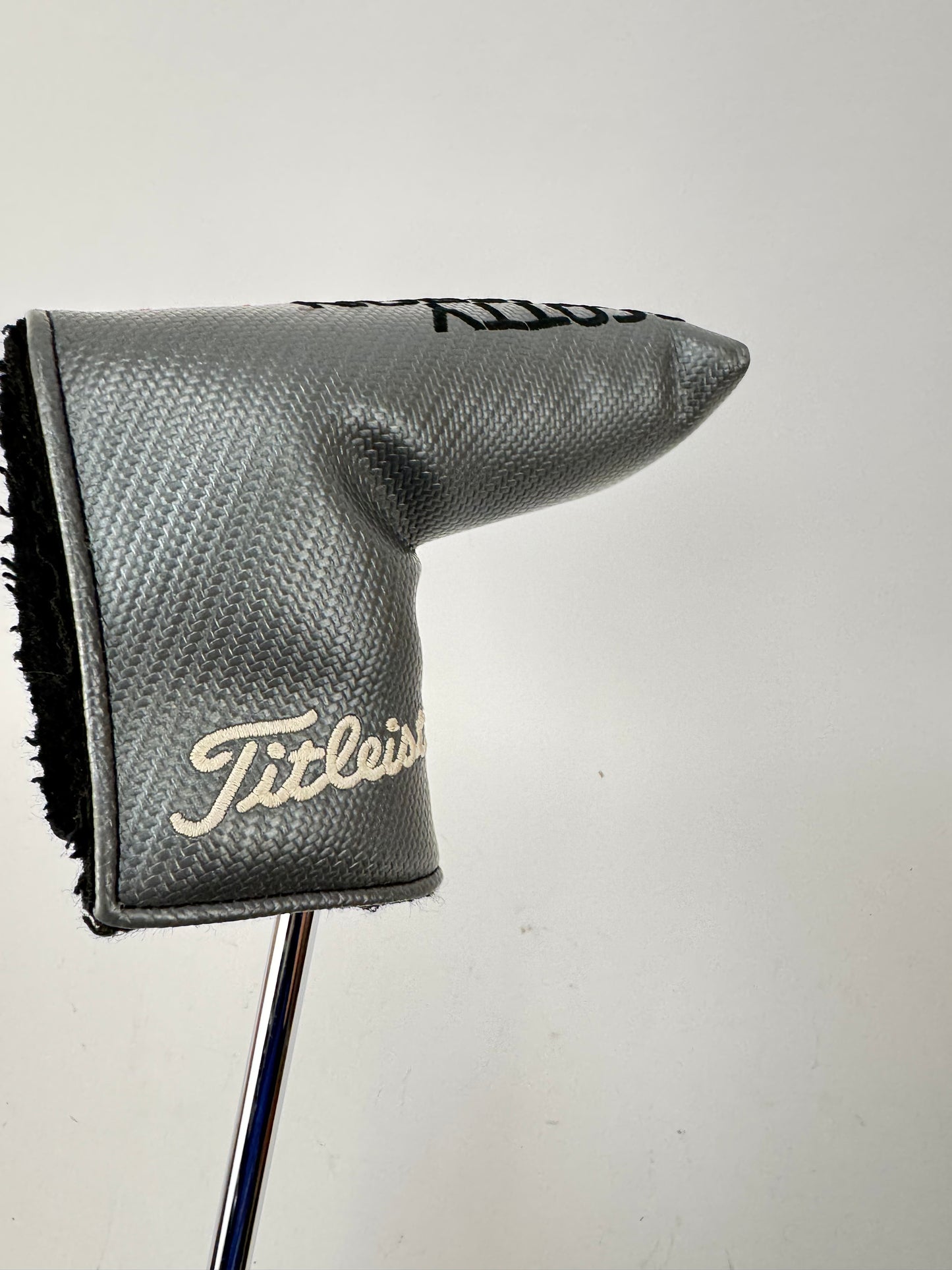 Scotty Cameron Select Newport 2.5 Putter 34.5” Right Handed /Headcover /33392
