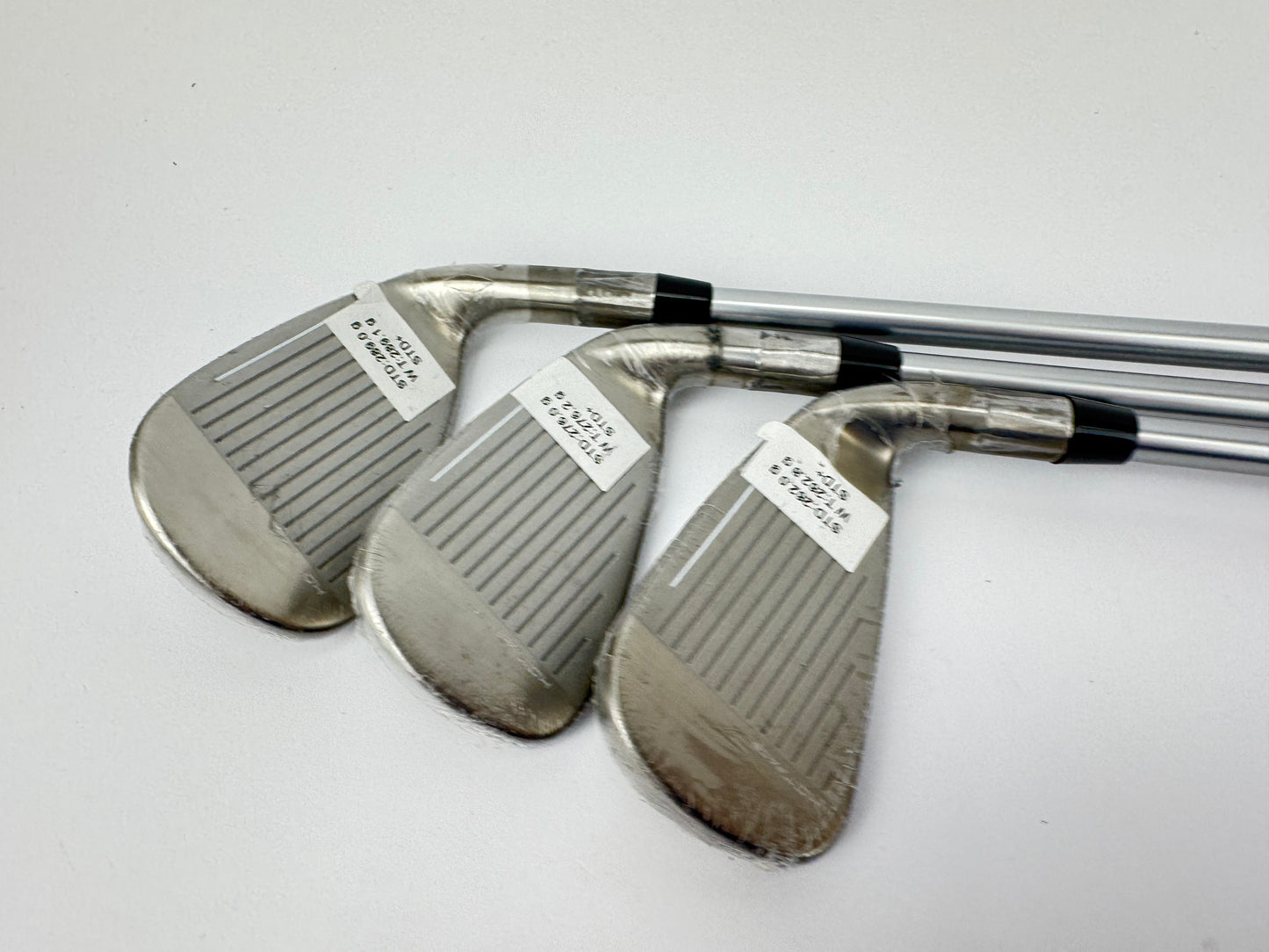 Cobra DS Adapt Irons Left Handed 6,8+PW Regular Flex Graphite /New /32433